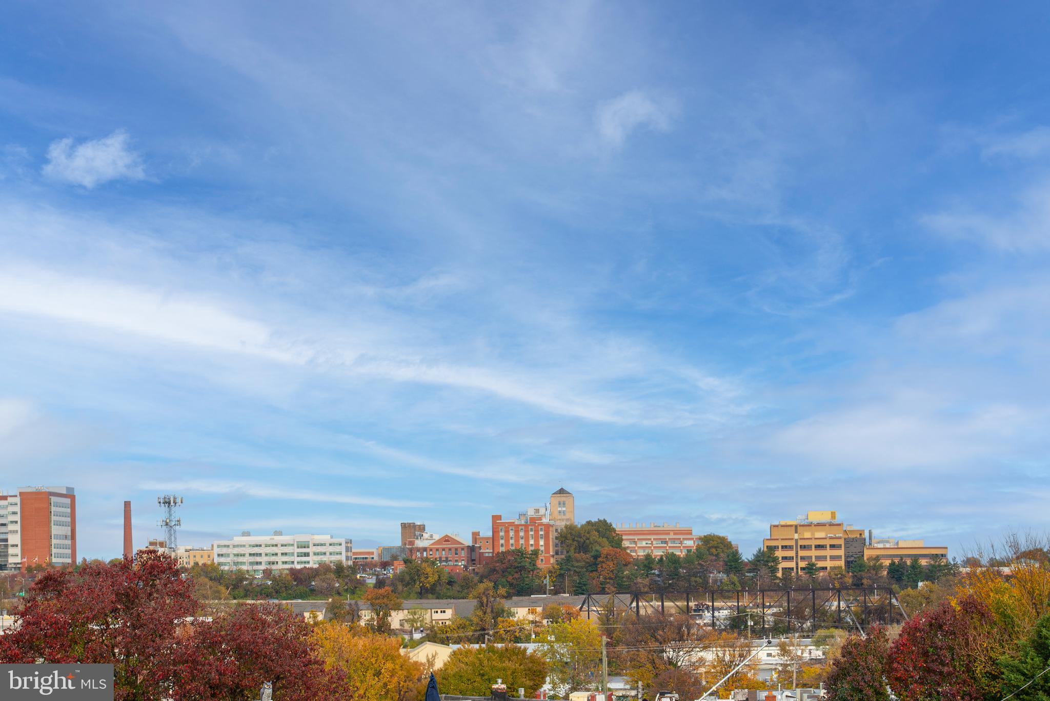 HIGHLANDTOWN - Residential