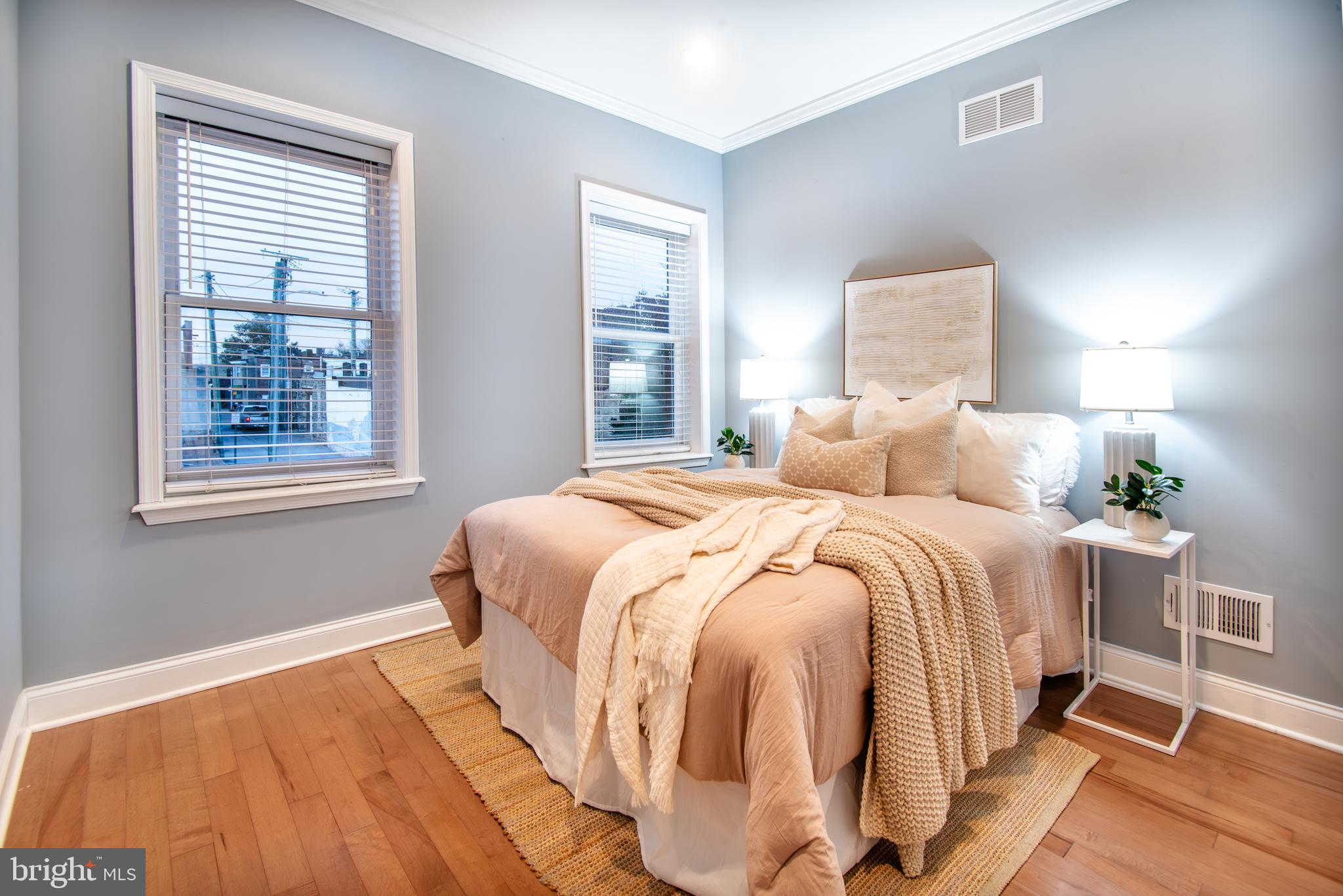 HIGHLANDTOWN - Residential