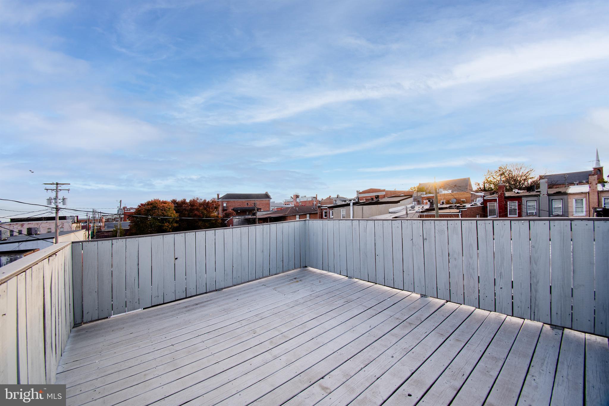 HIGHLANDTOWN - Residential