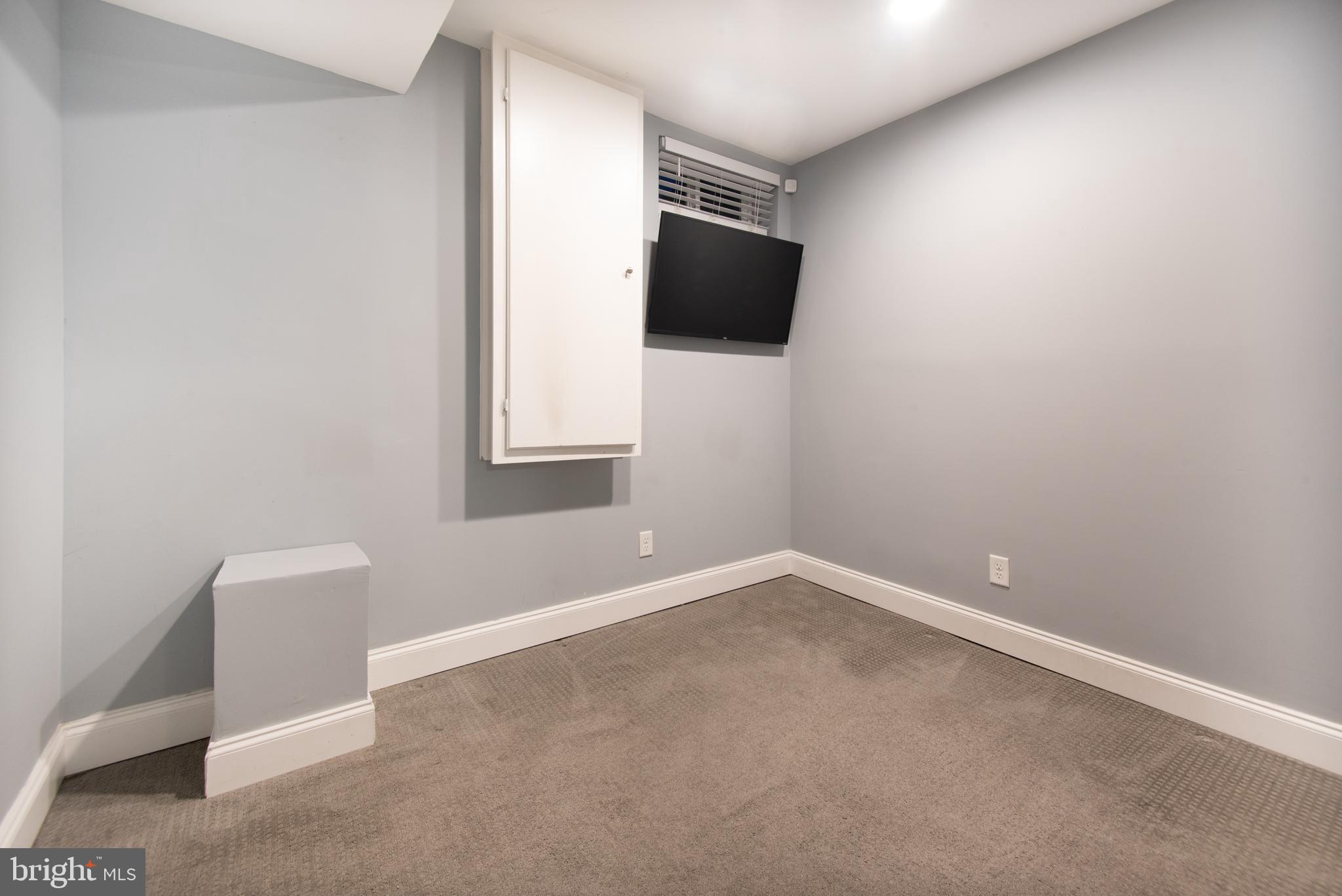 HIGHLANDTOWN - Residential