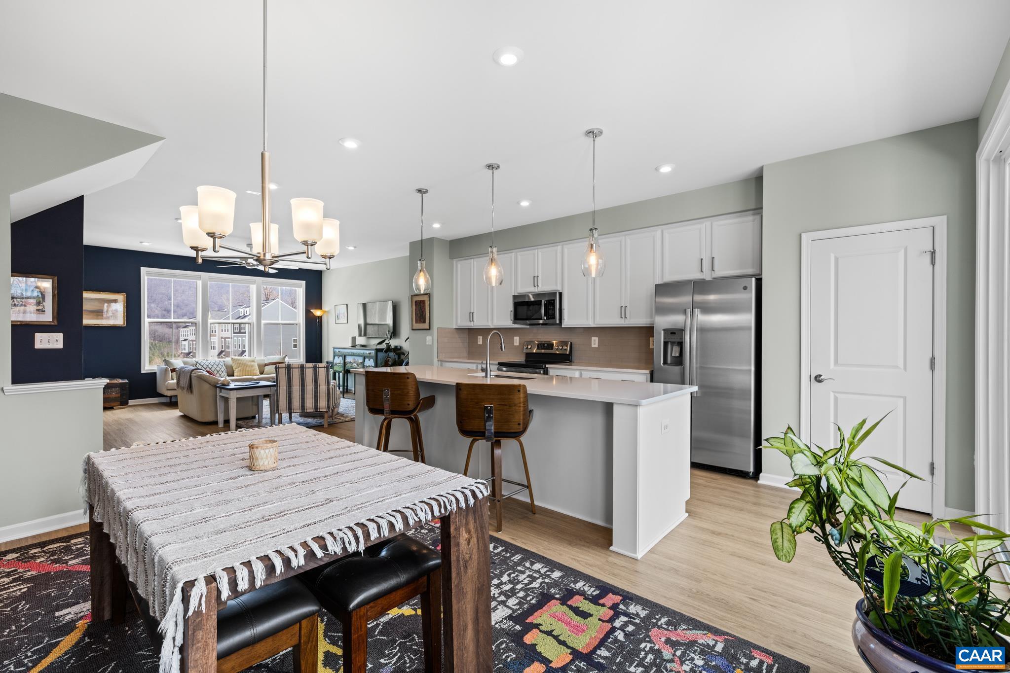 AVON PARK - Residential