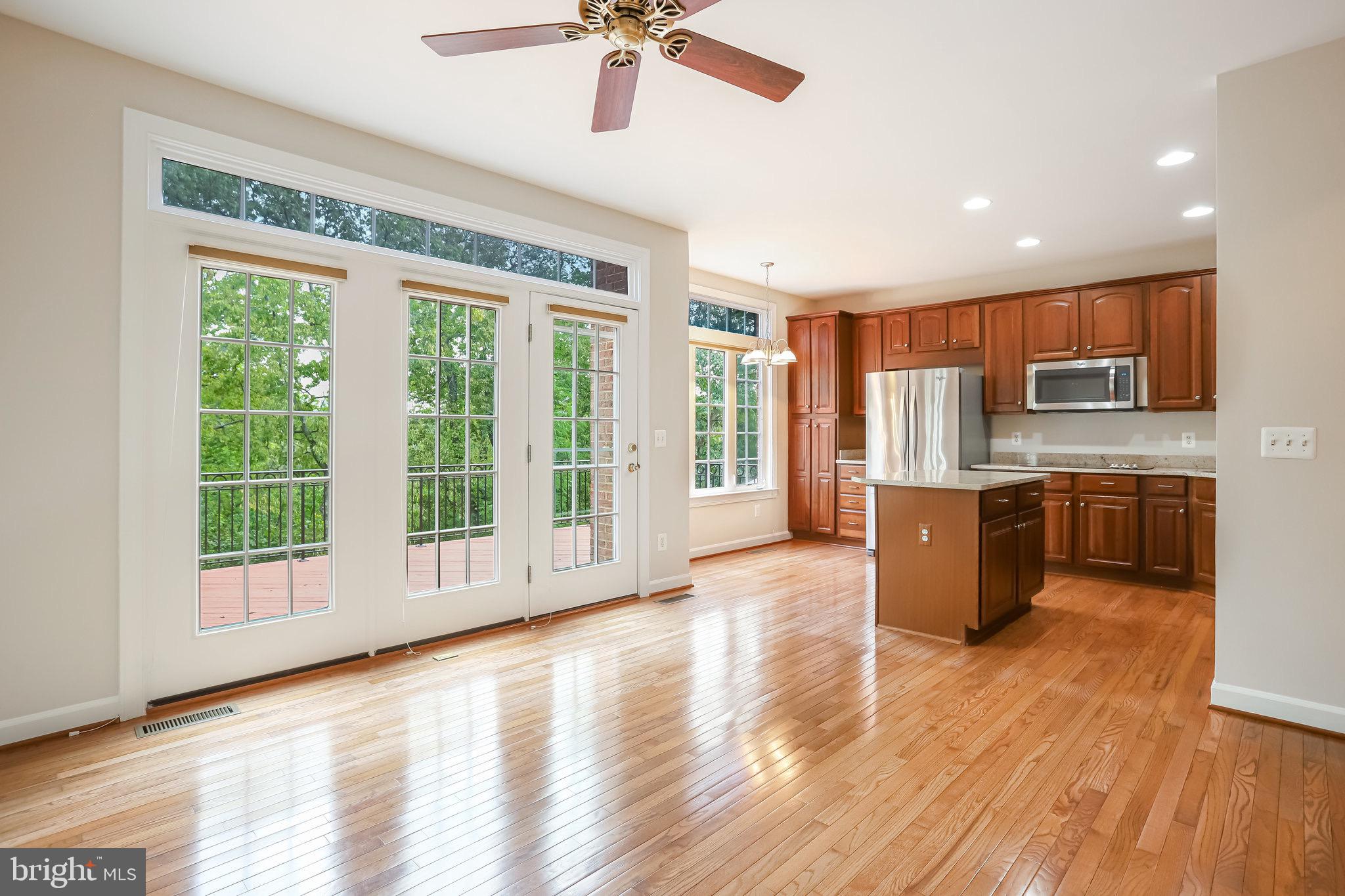 RIVER CREEK - Residential Lease