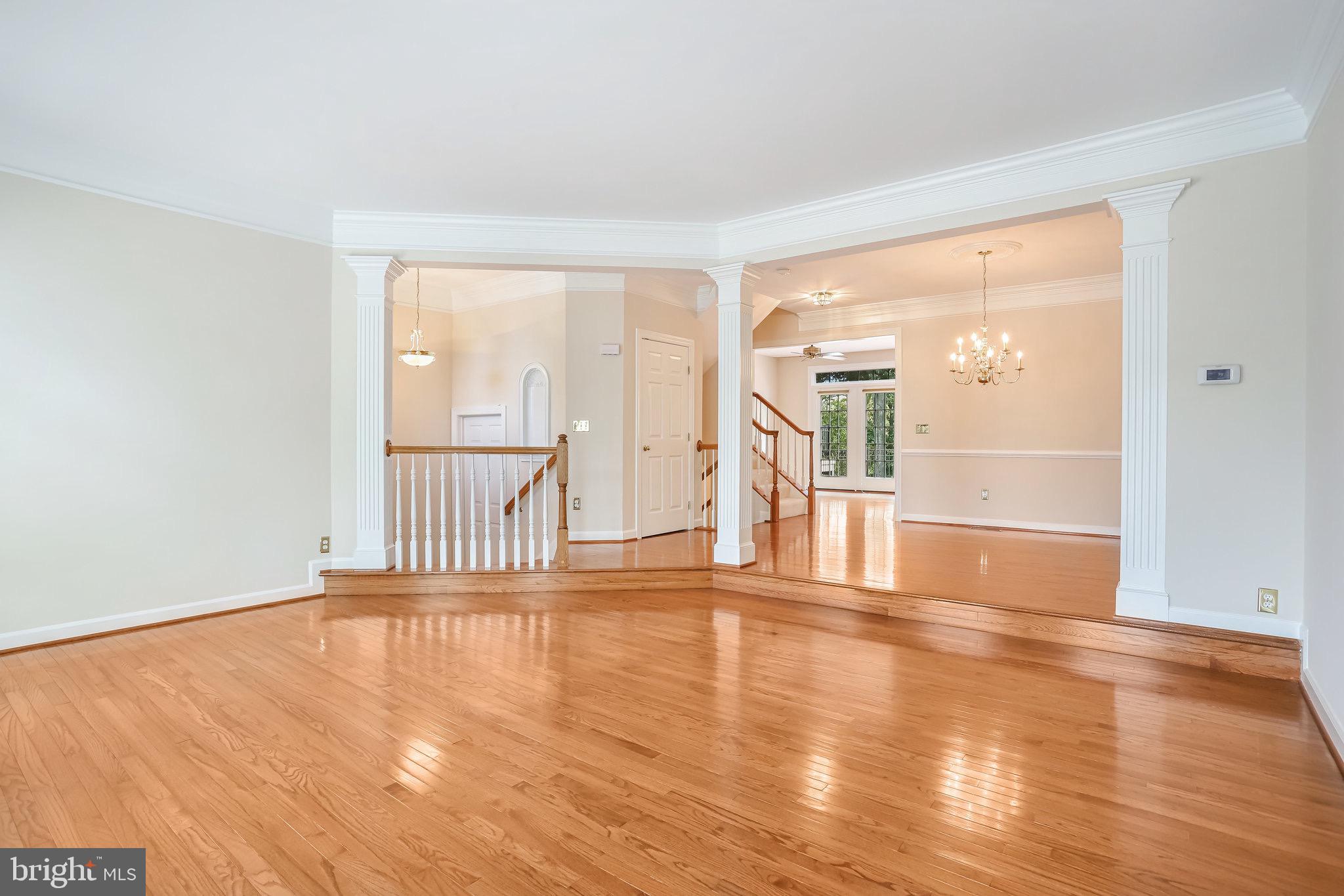 RIVER CREEK - Residential Lease