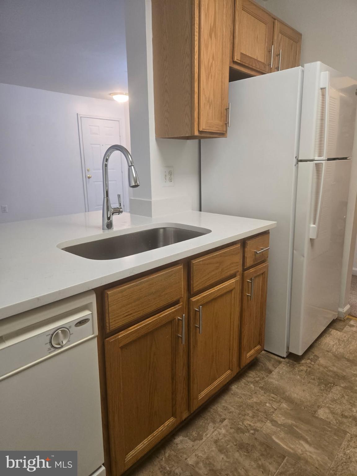 7516 SNOWPEA COURT H