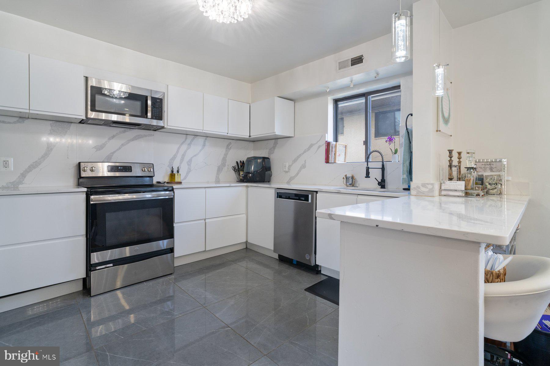 PARK HEIGHTS - Residential