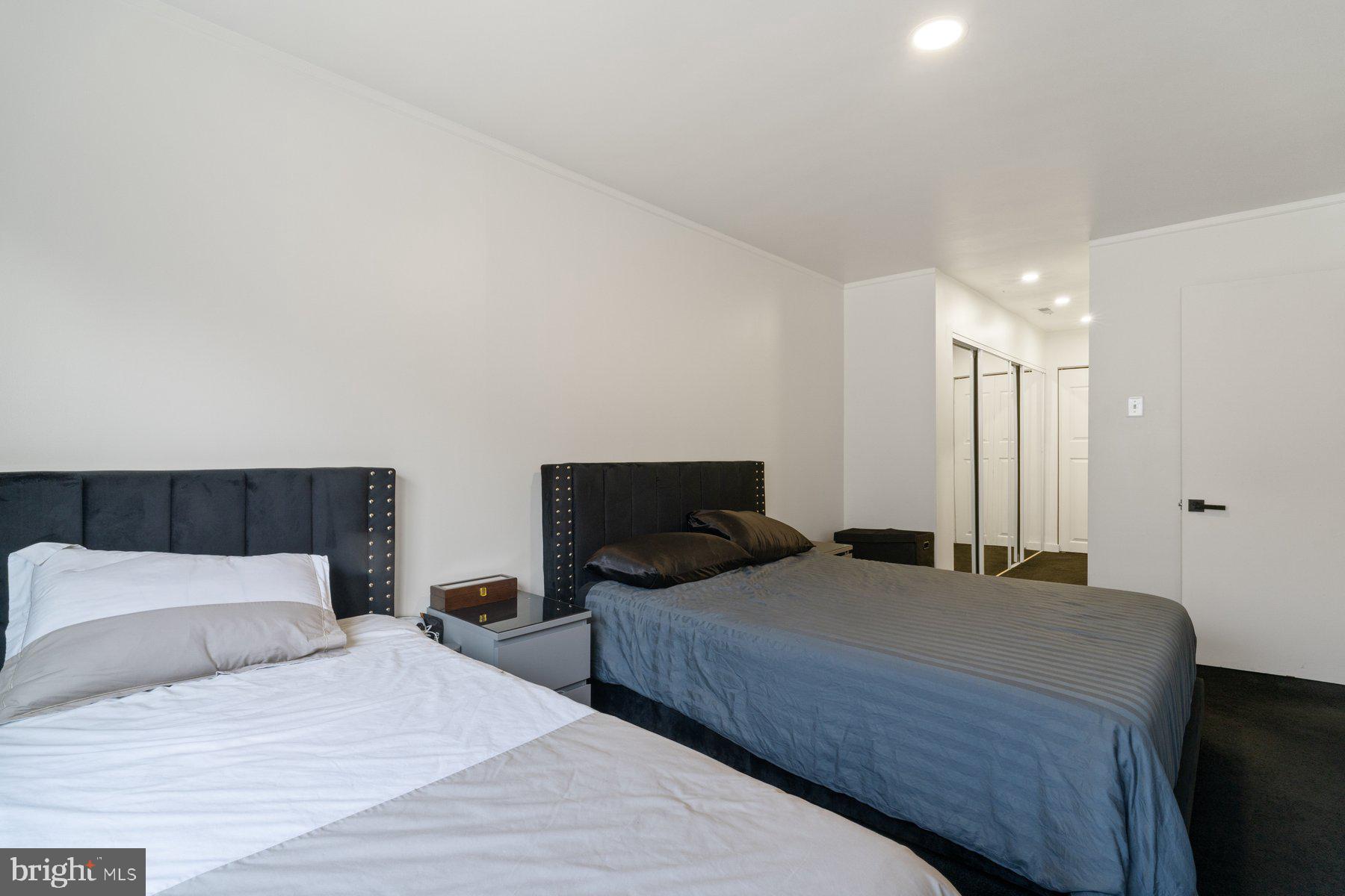 PARK HEIGHTS - Residential