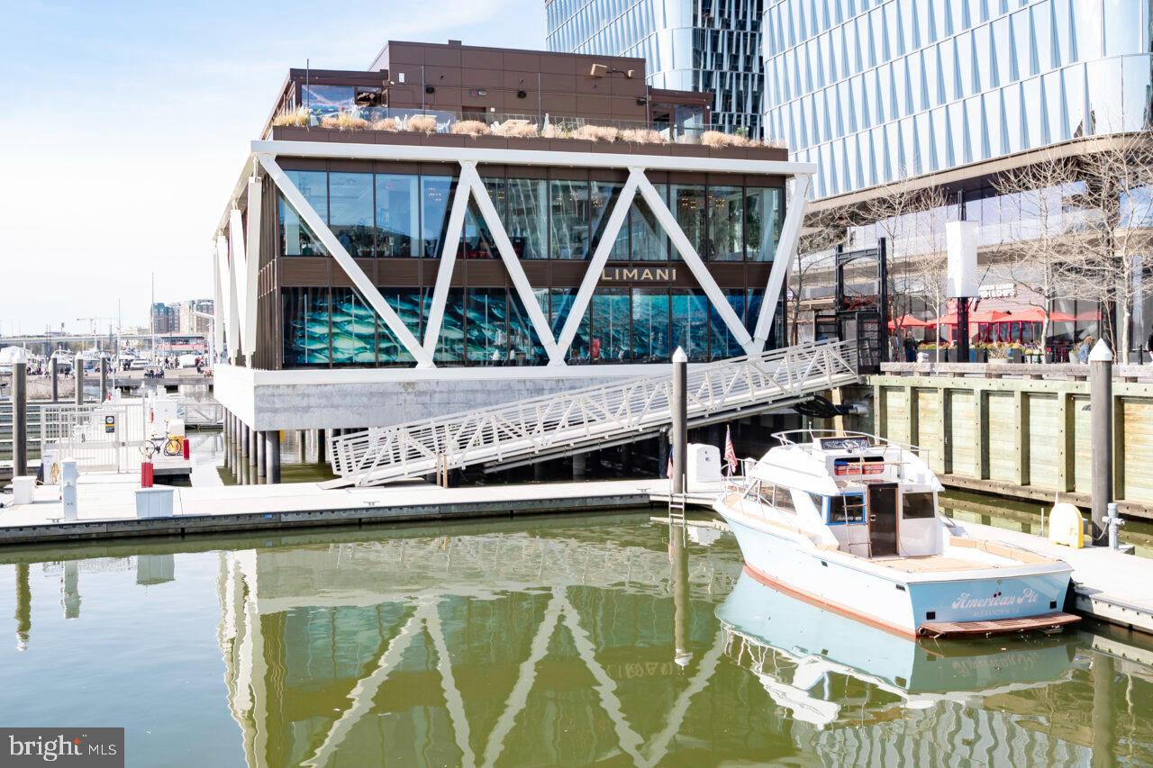SW WATERFRONT - Residential