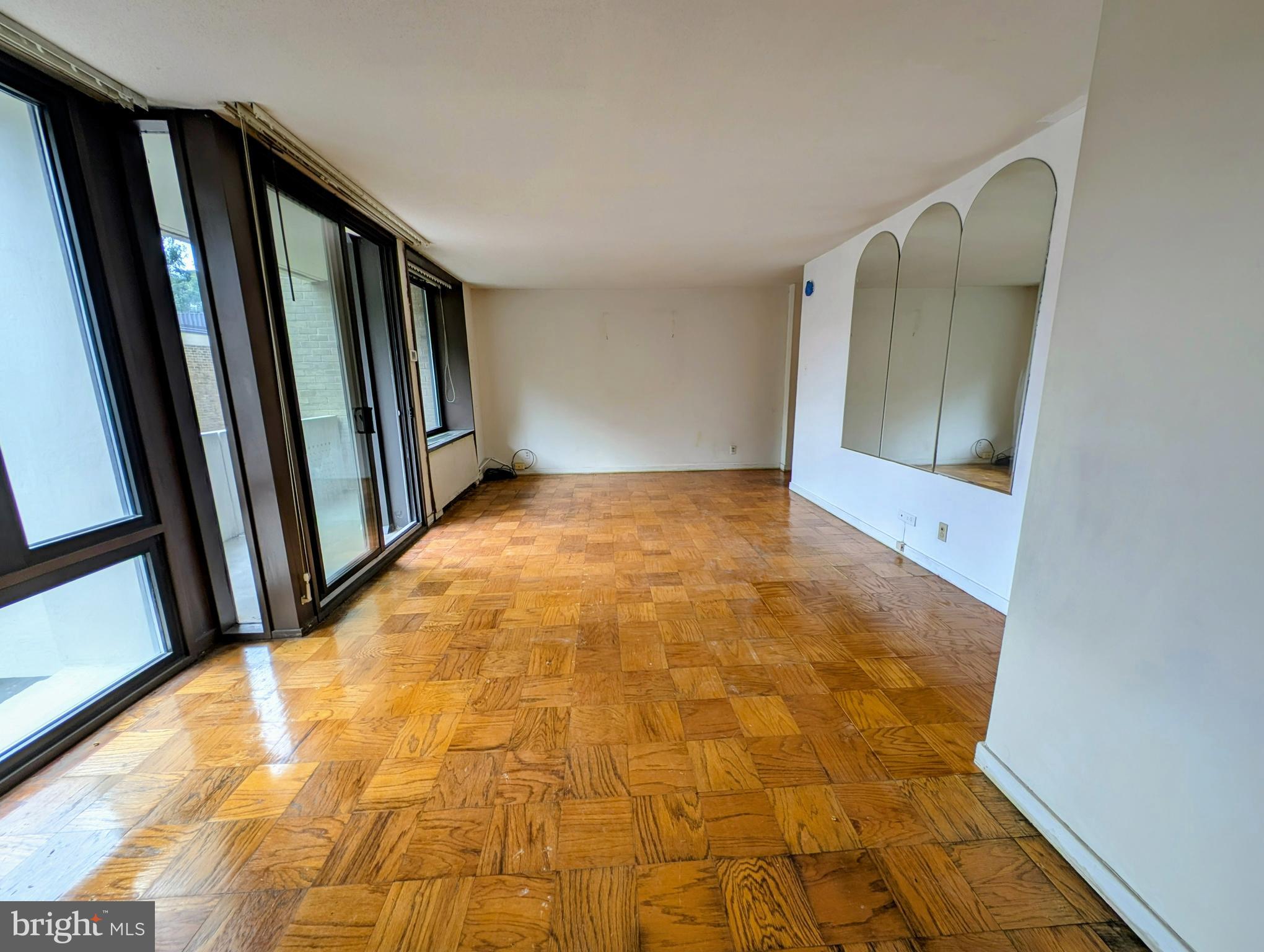 SW WATERFRONT - Residential
