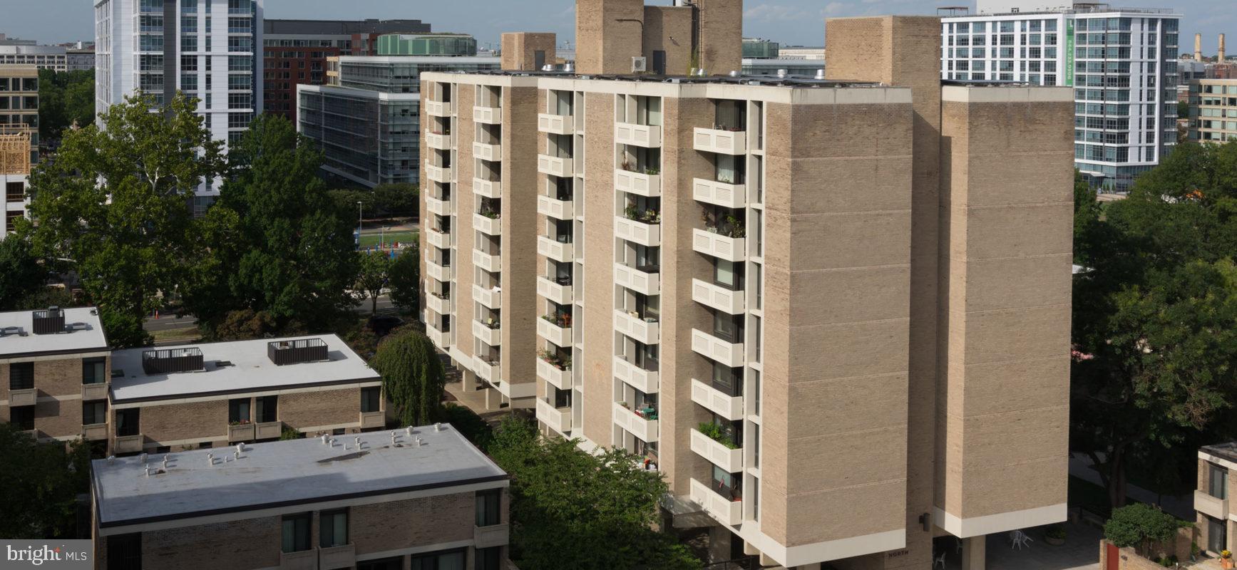 SW WATERFRONT - Residential