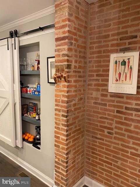 LOCUST POINT - Residential Lease