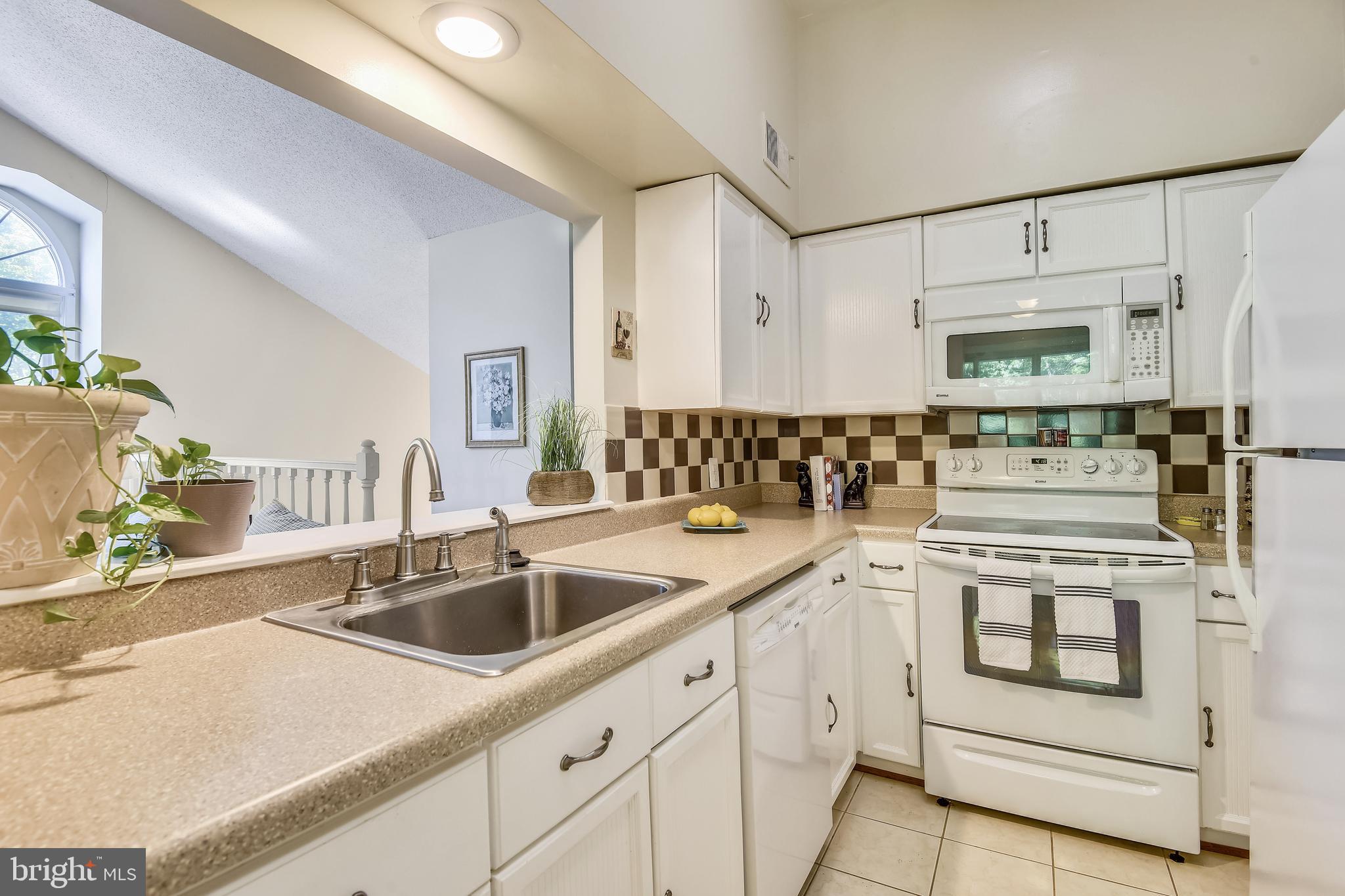 THE COVE - Residential