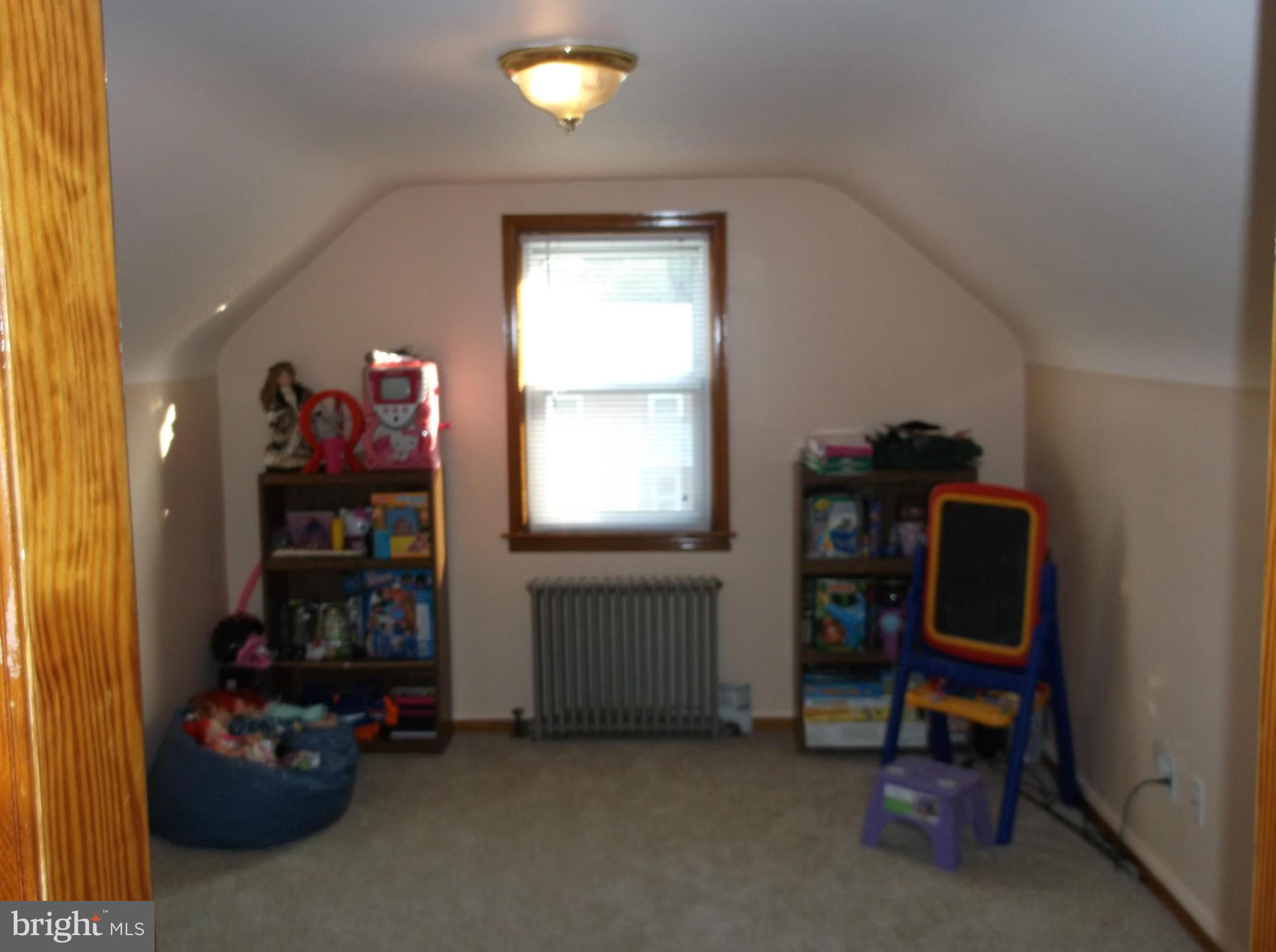 OVERLEA MANOR - Residential