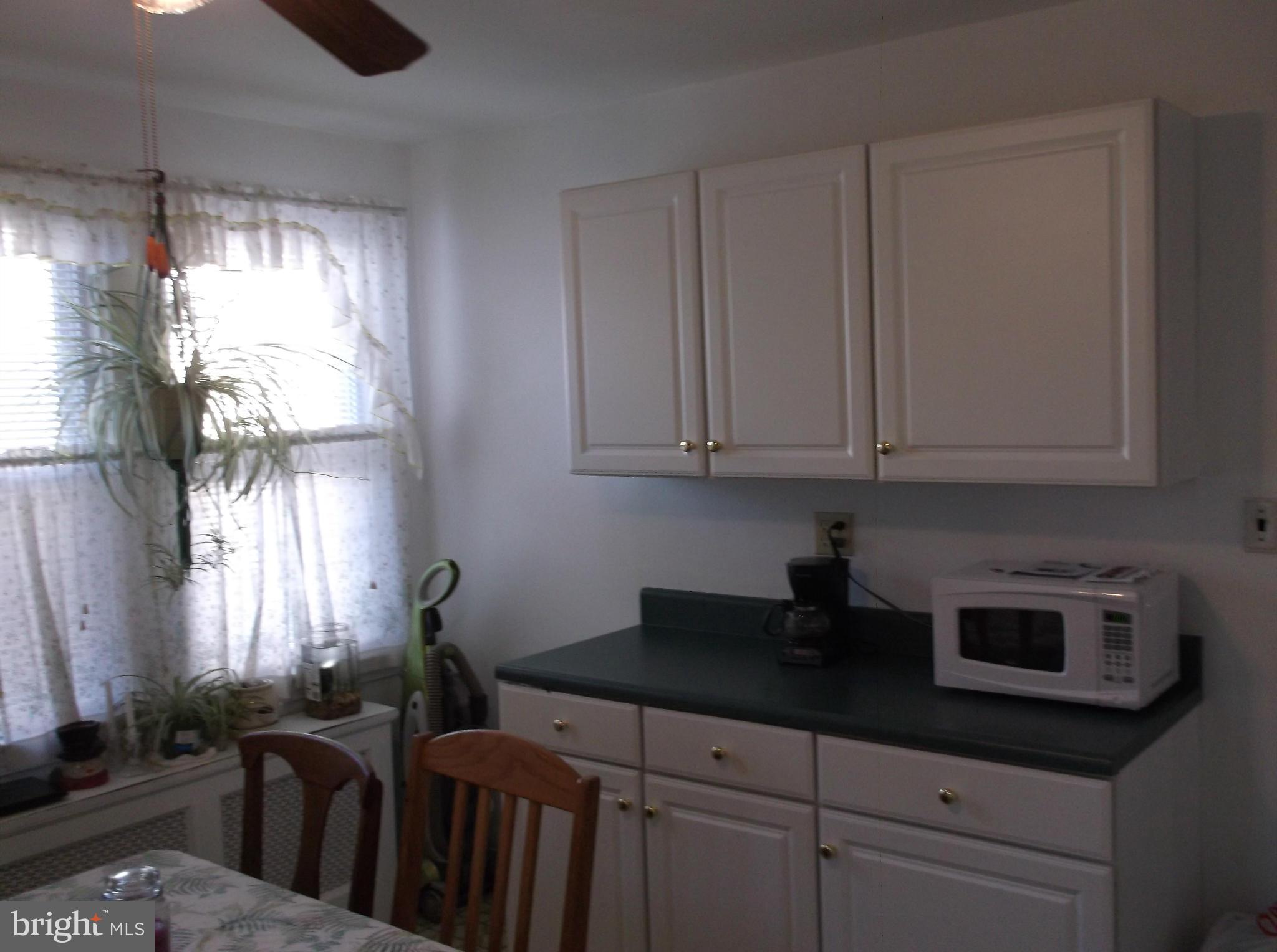 OVERLEA MANOR - Residential