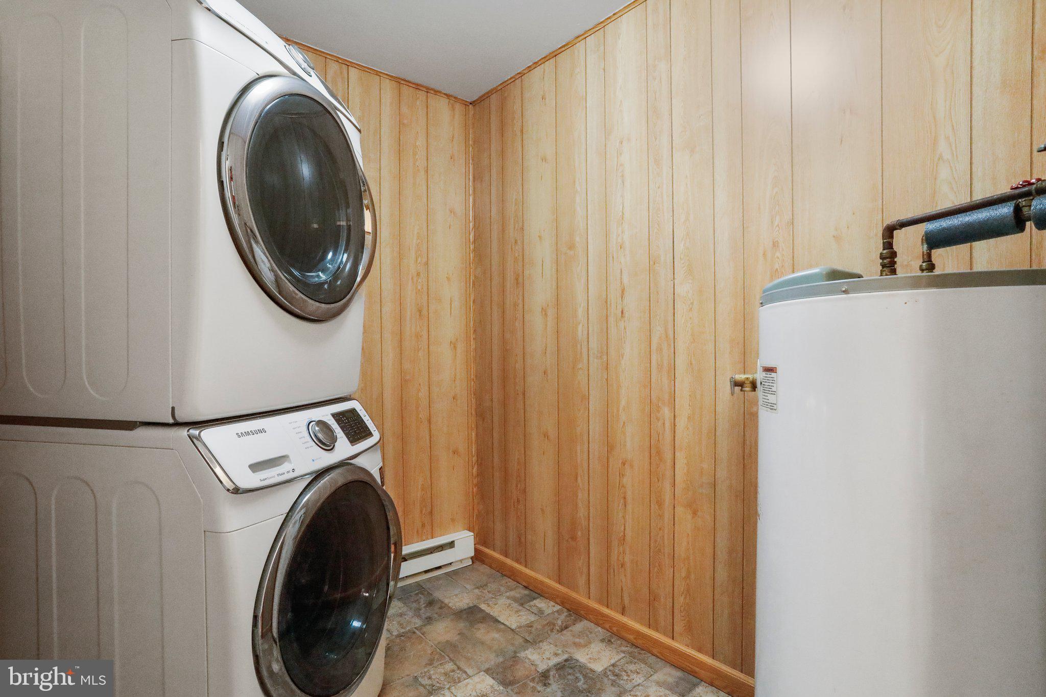 FAYETTEVILLE - Residential