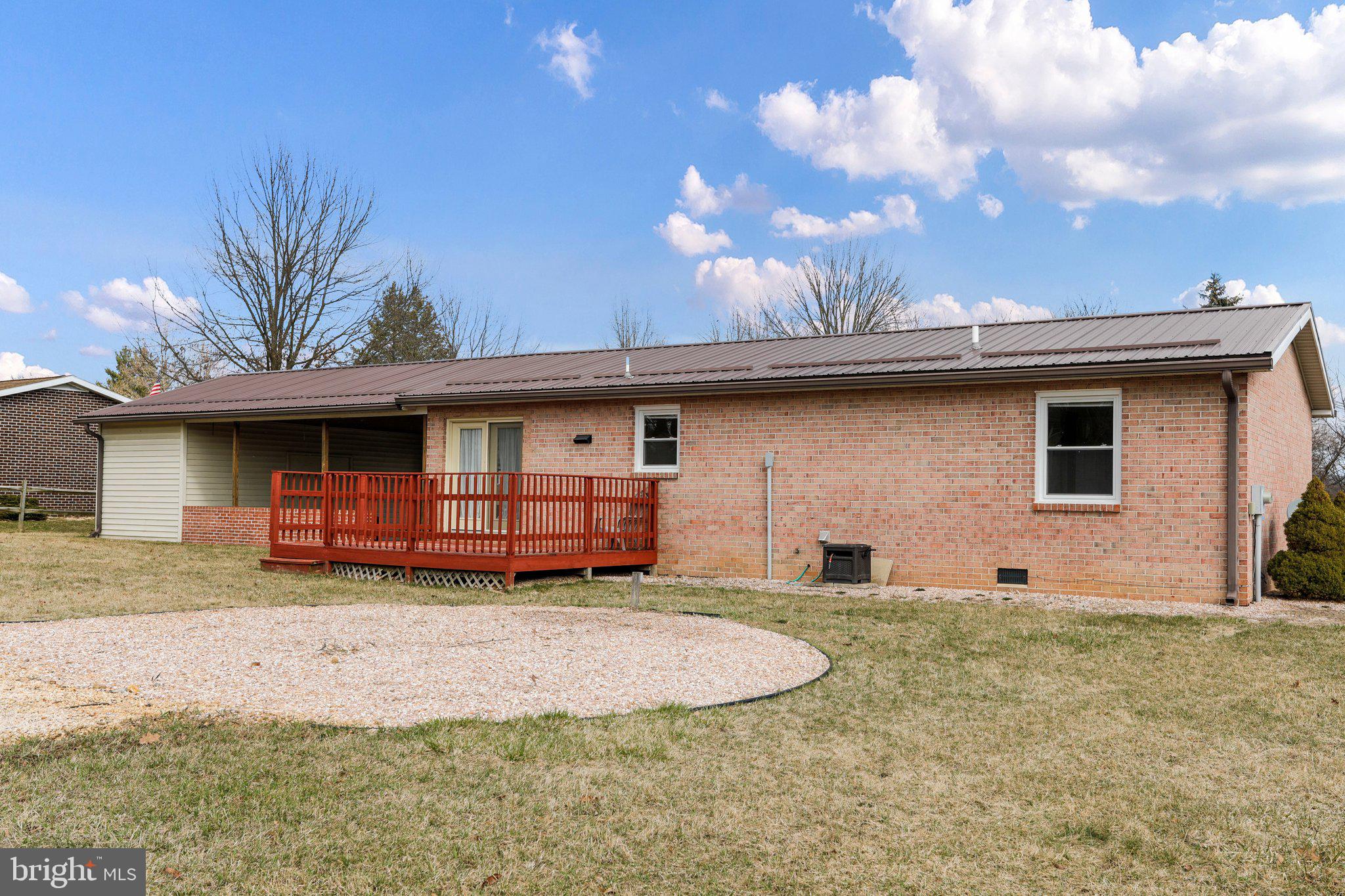 FAYETTEVILLE - Residential