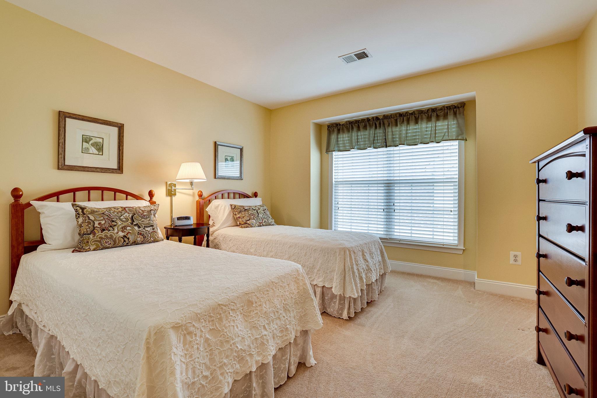 BELMONT COUNTRY CLUB - Residential