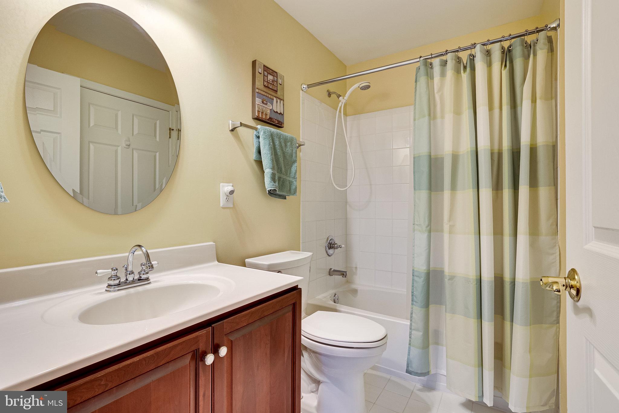 BELMONT COUNTRY CLUB - Residential