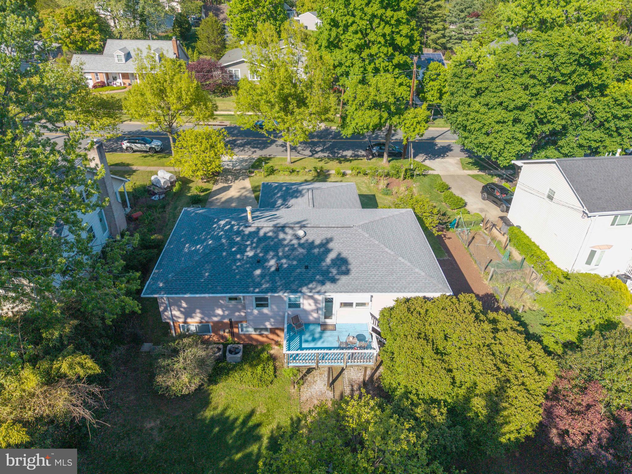 GLENORA HILLS - Residential