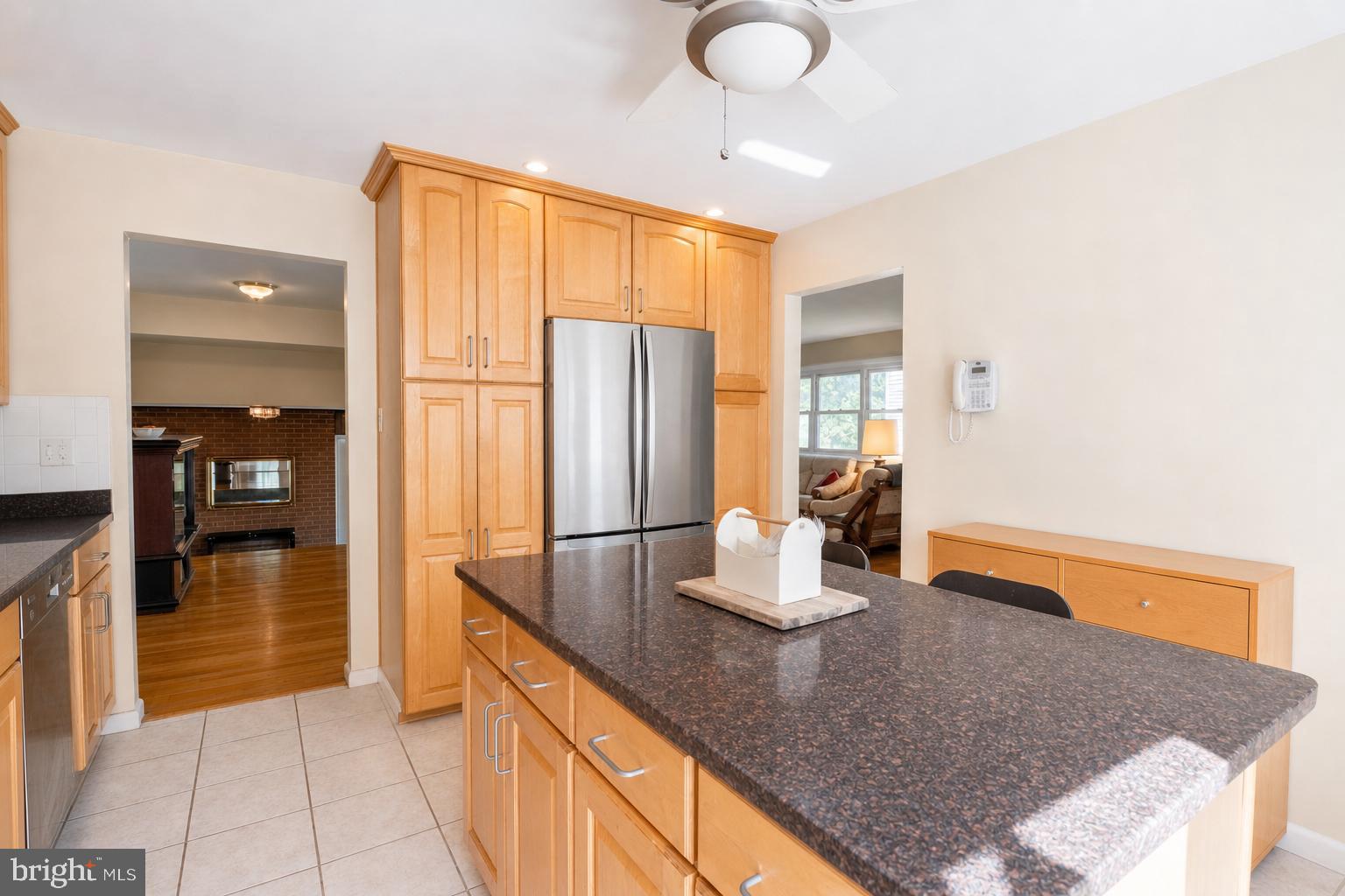 GLENORA HILLS - Residential