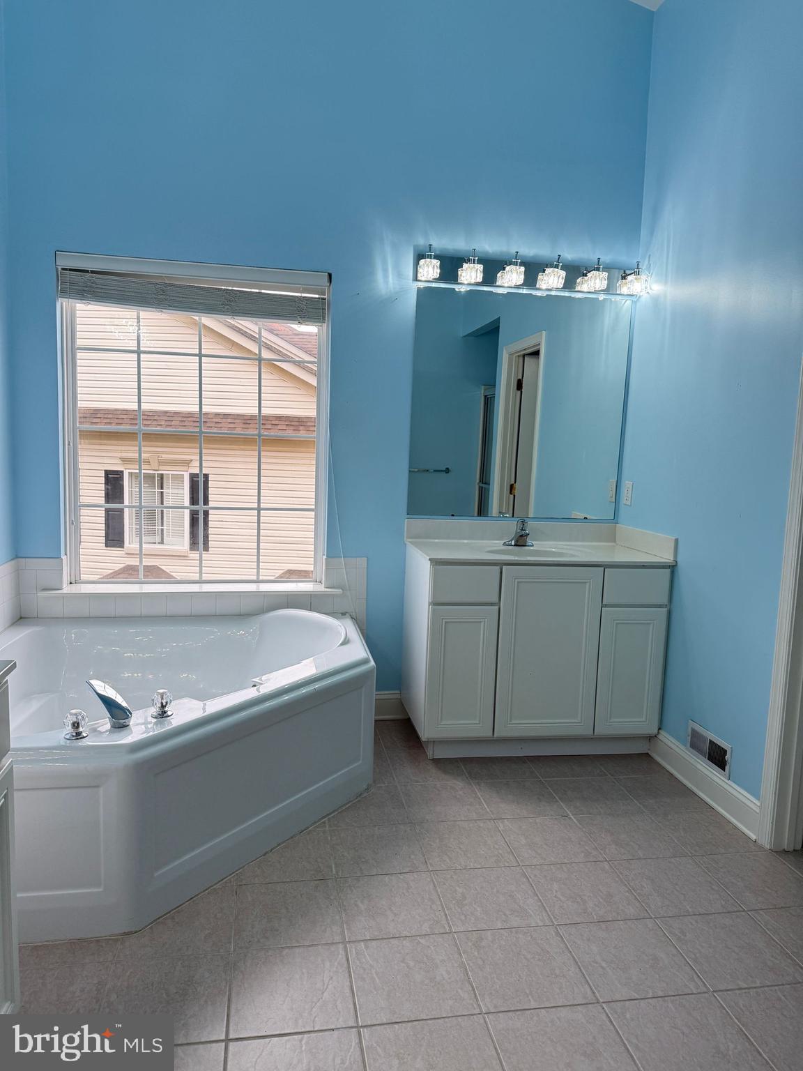 NORTHBROOK - Residential Lease