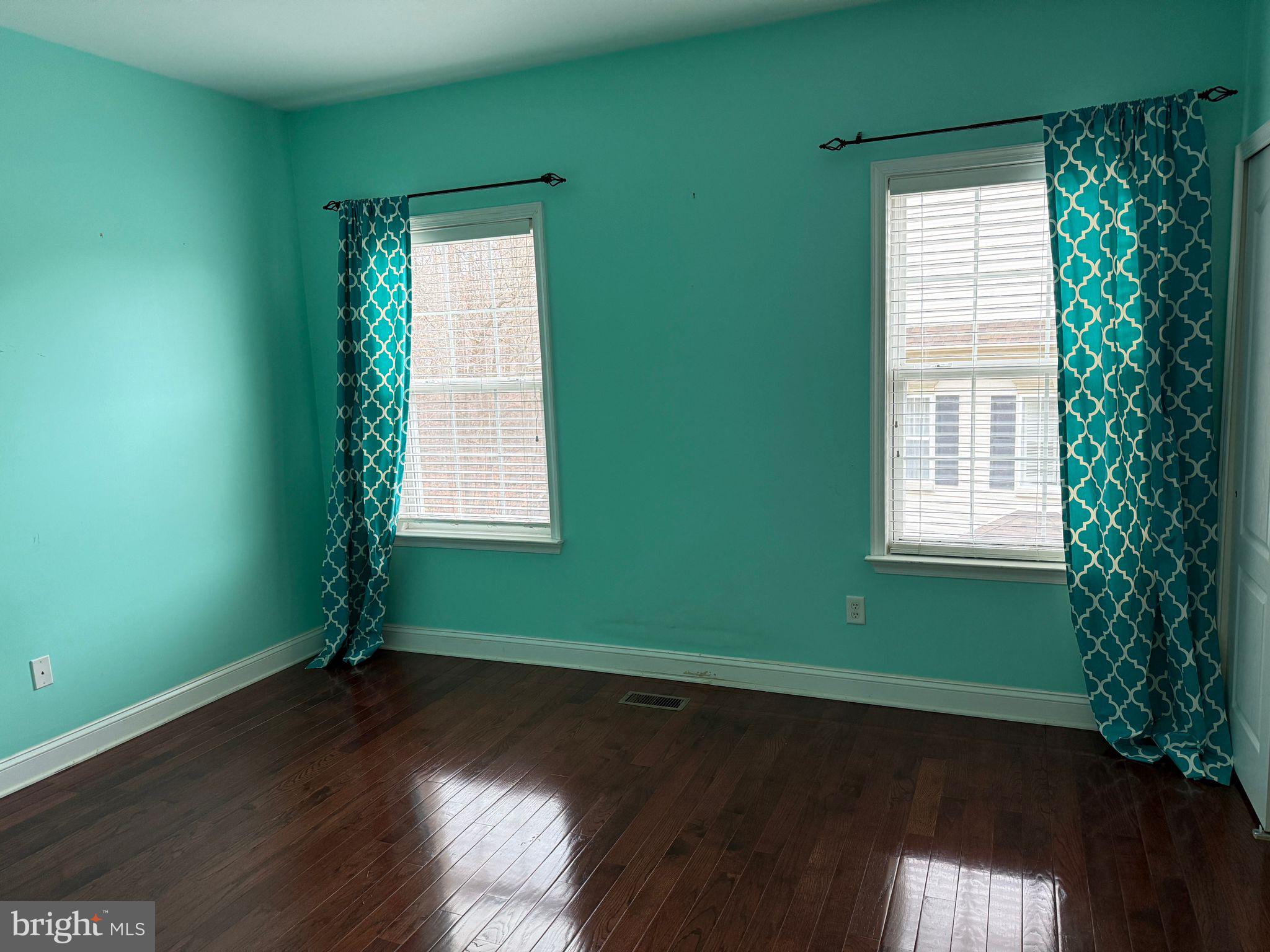 NORTHBROOK - Residential Lease