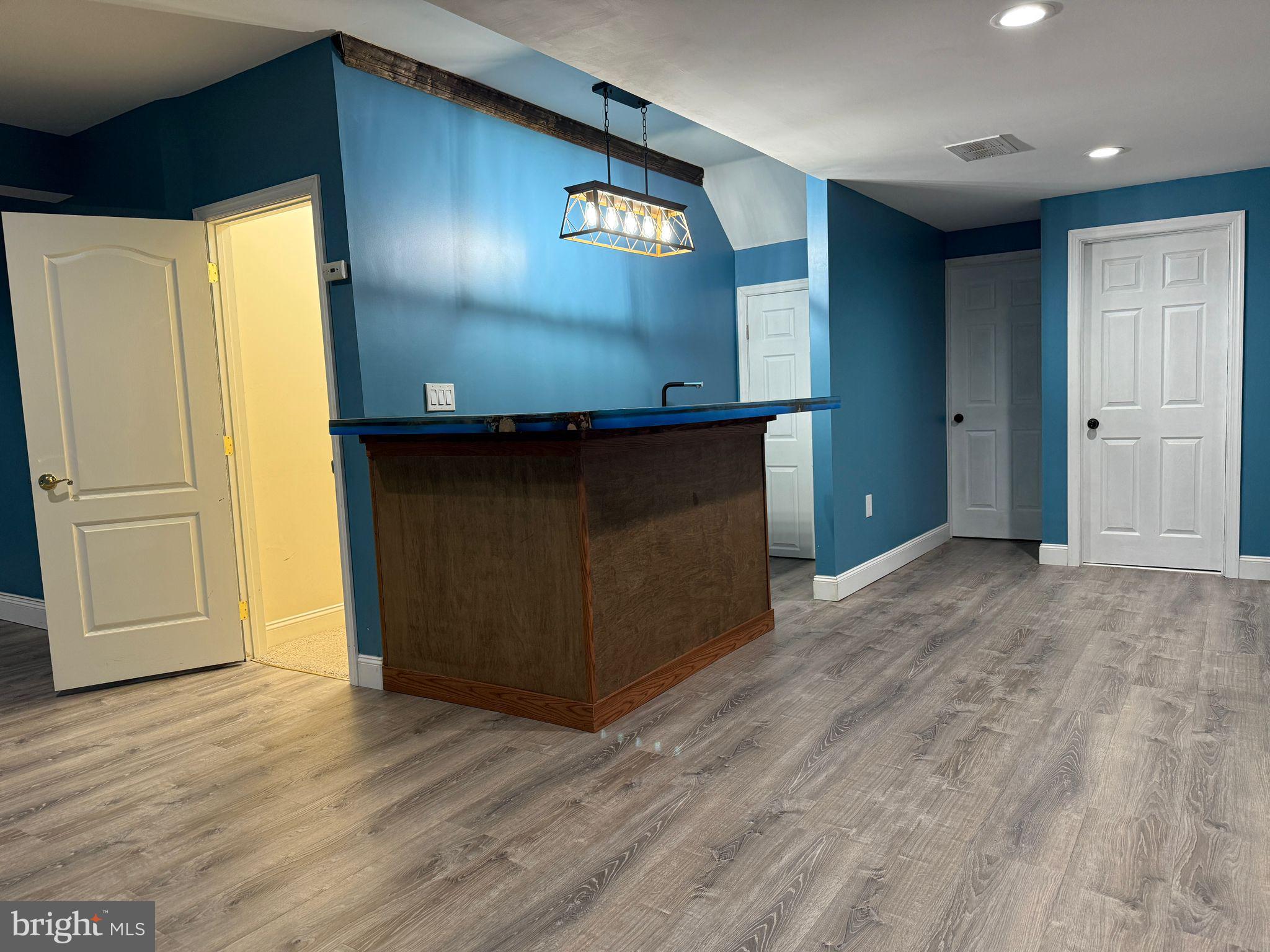 NORTHBROOK - Residential Lease