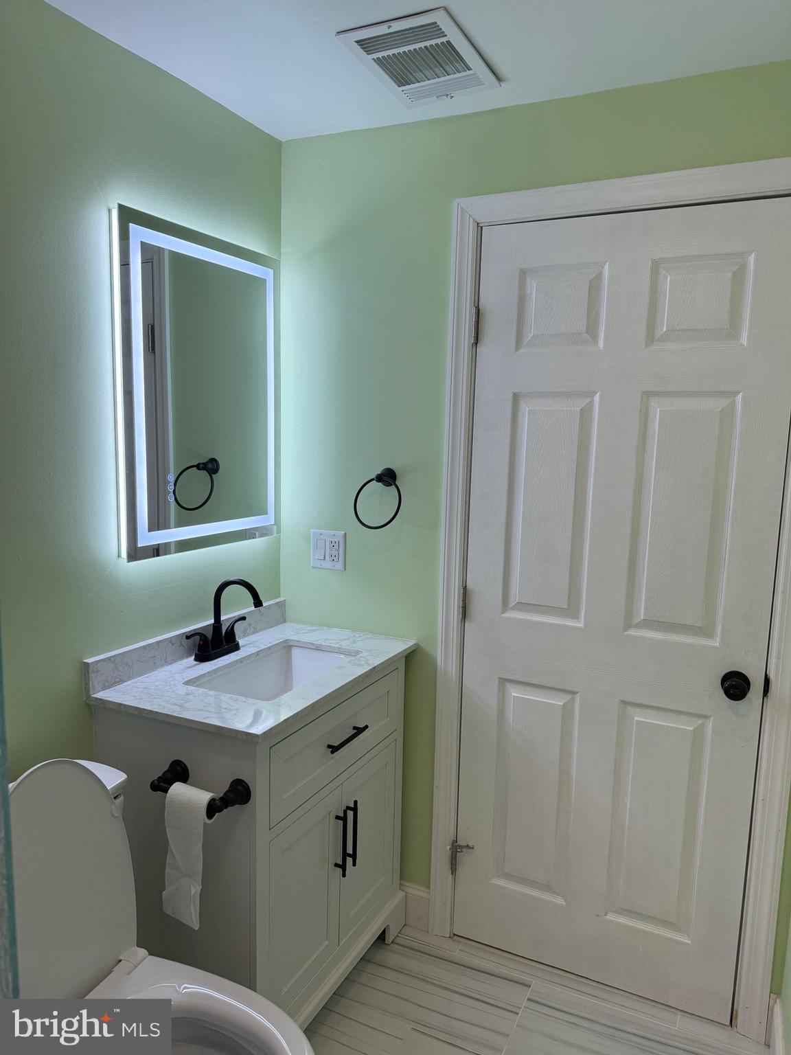 NORTHBROOK - Residential Lease