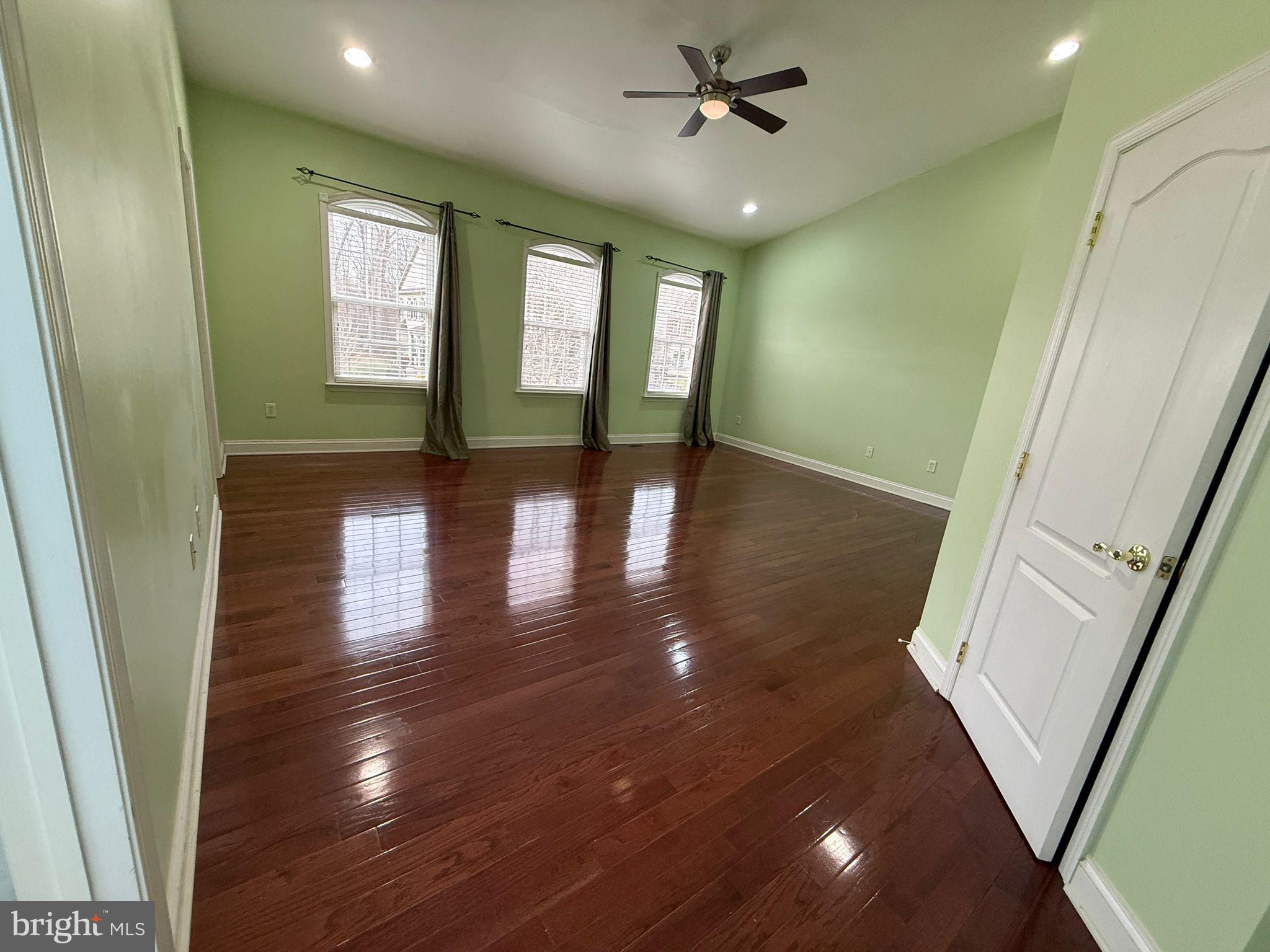 NORTHBROOK - Residential Lease