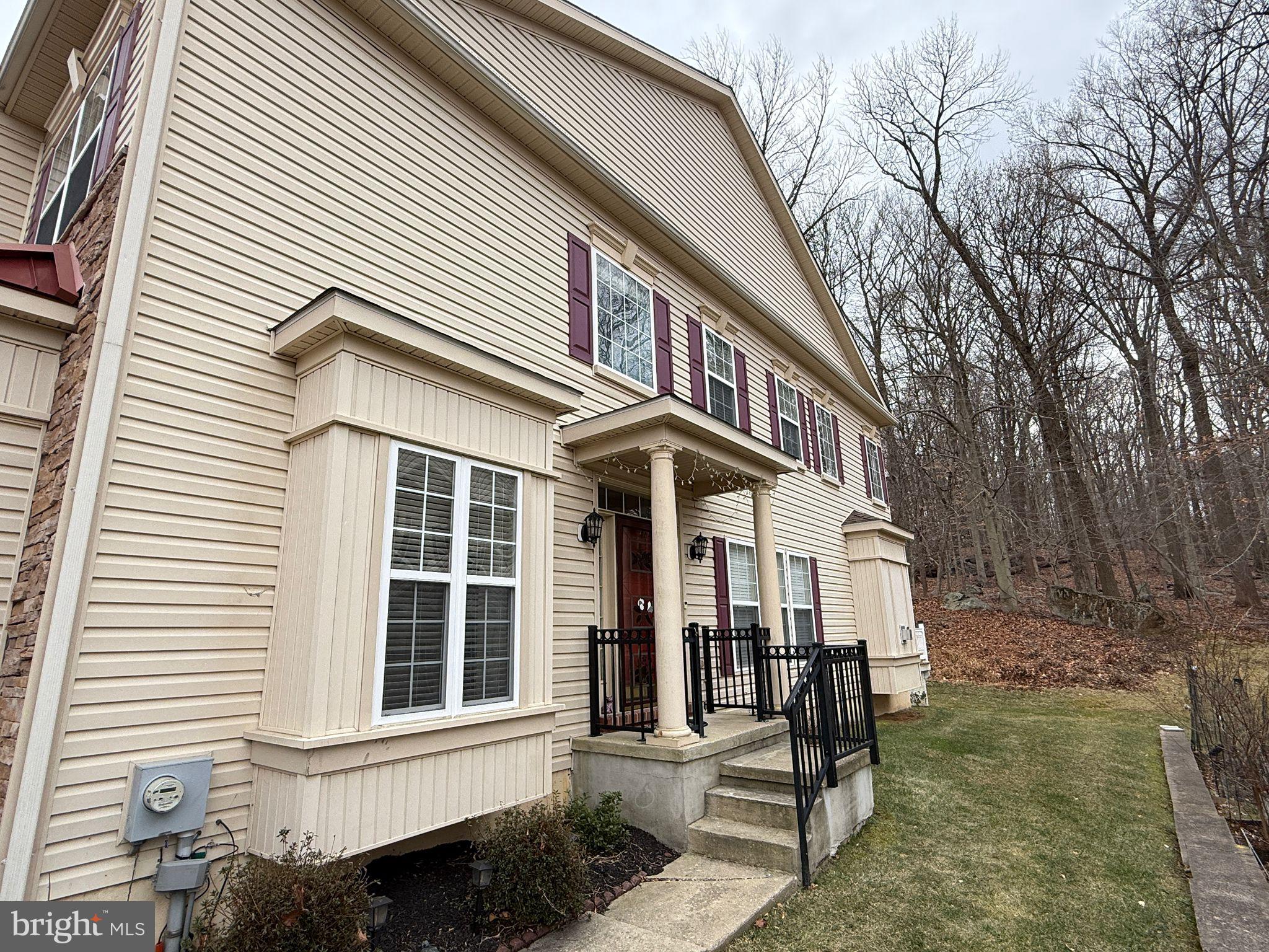 NORTHBROOK - Residential Lease