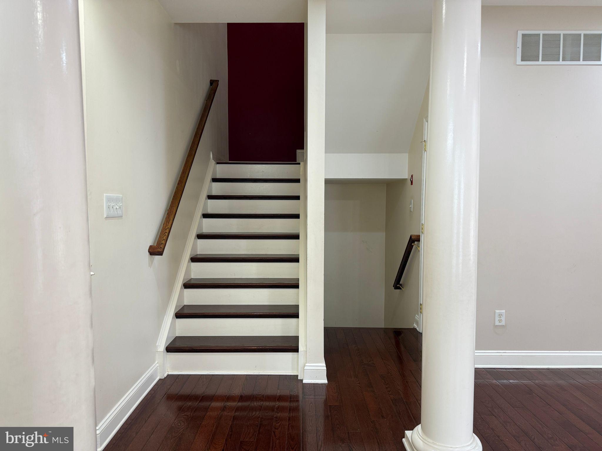 NORTHBROOK - Residential Lease