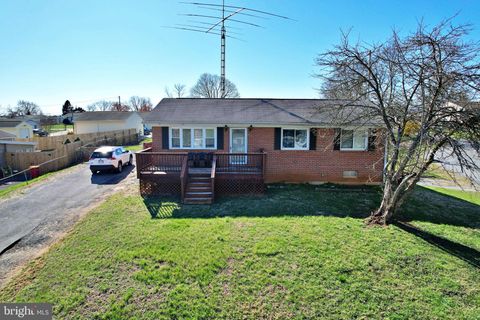 Homes For Sale - 133 Lemon Road<br/> RANSON, WV 25438