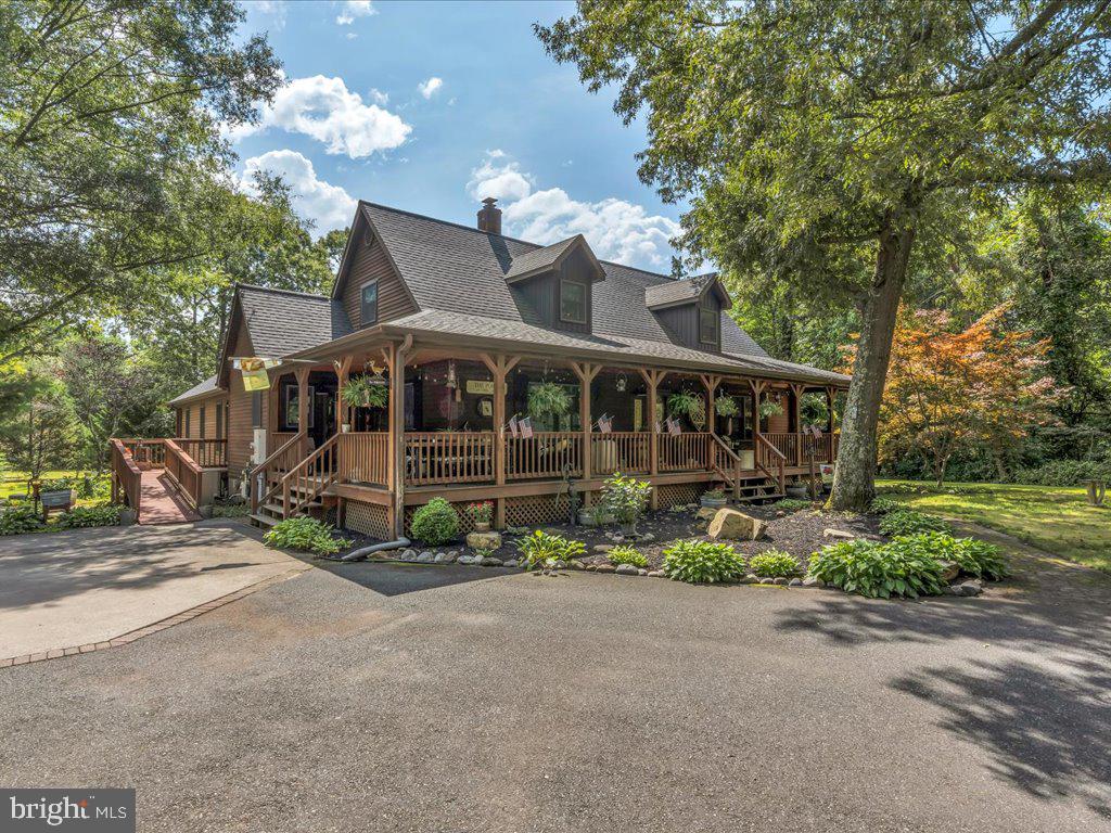 950 SPRING GARDEN ROAD