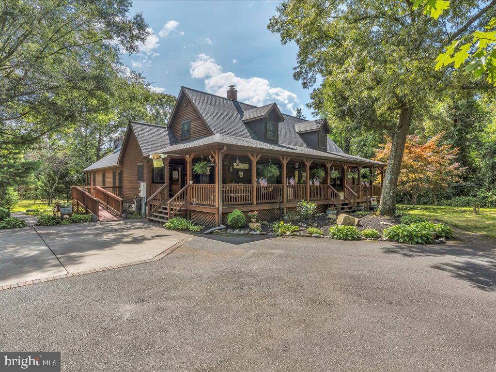 950 SPRING GARDEN ROAD