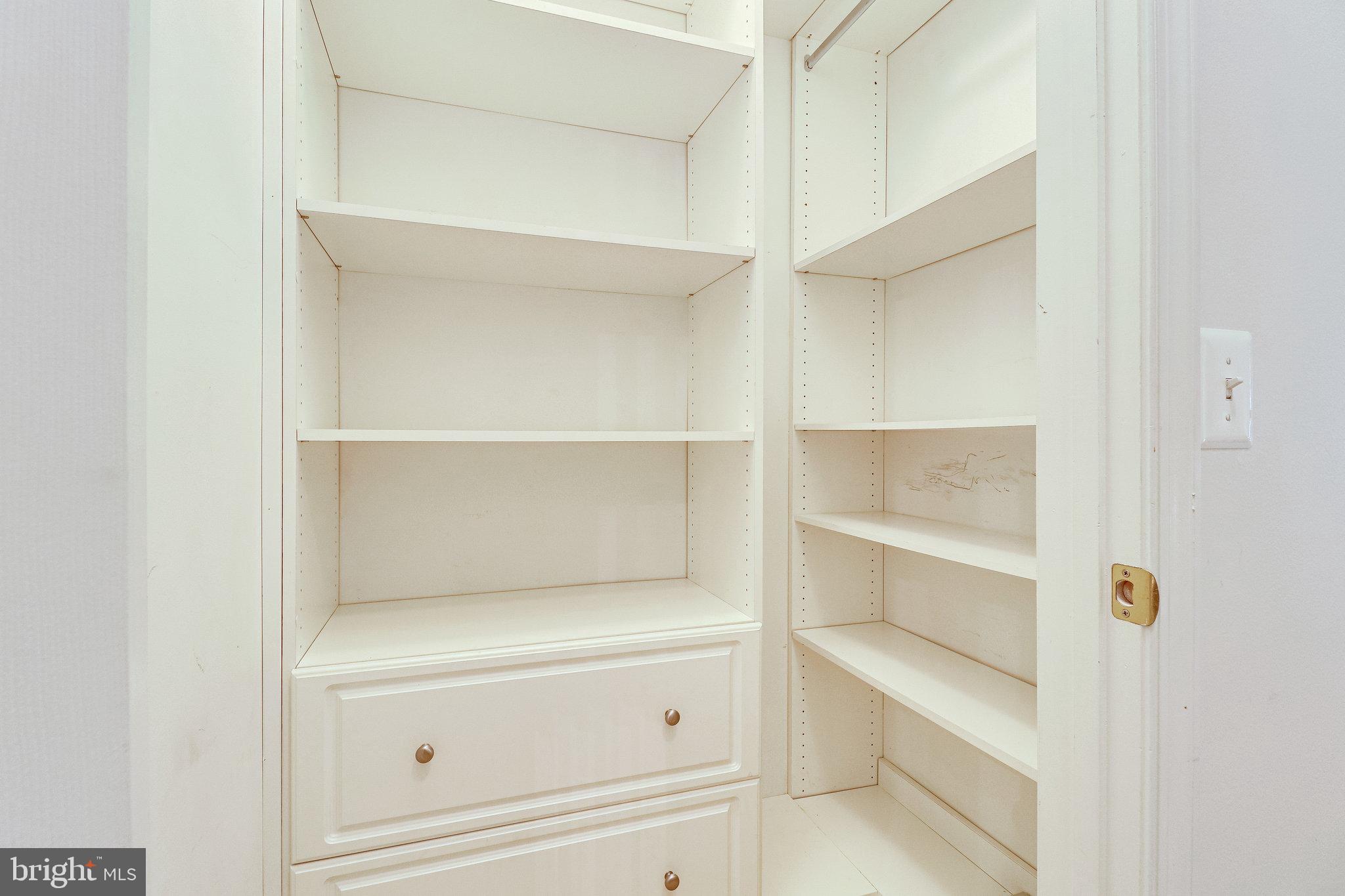 HUNTERS BRANCH - Residential