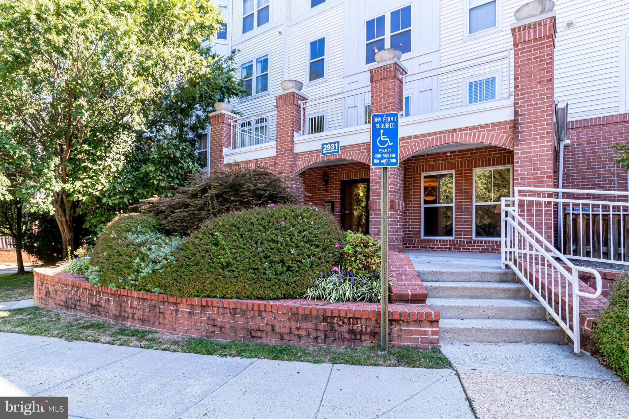 HUNTERS BRANCH - Residential