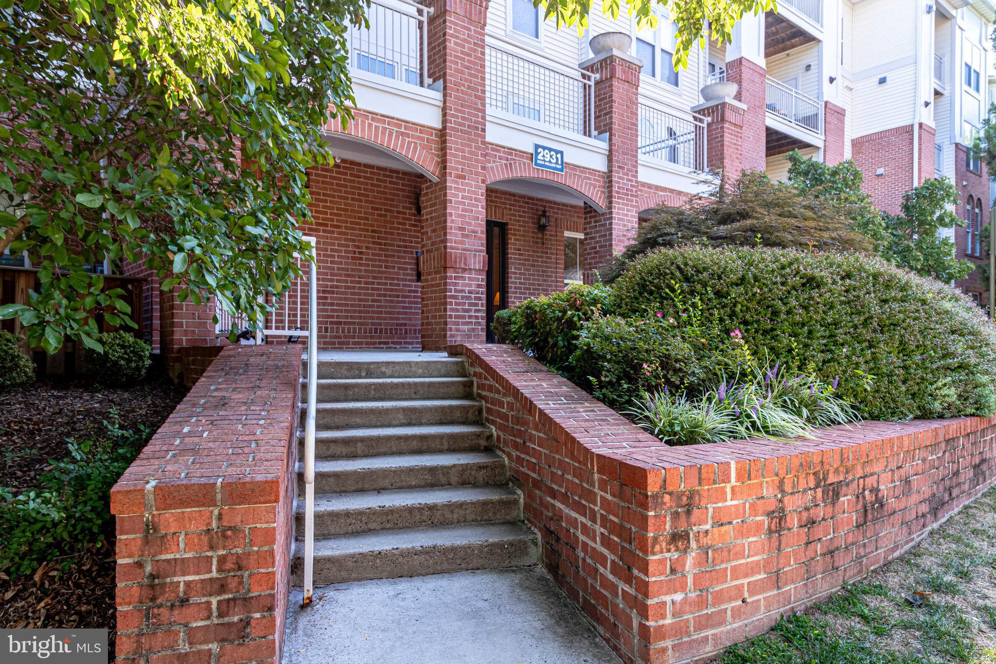 HUNTERS BRANCH - Residential