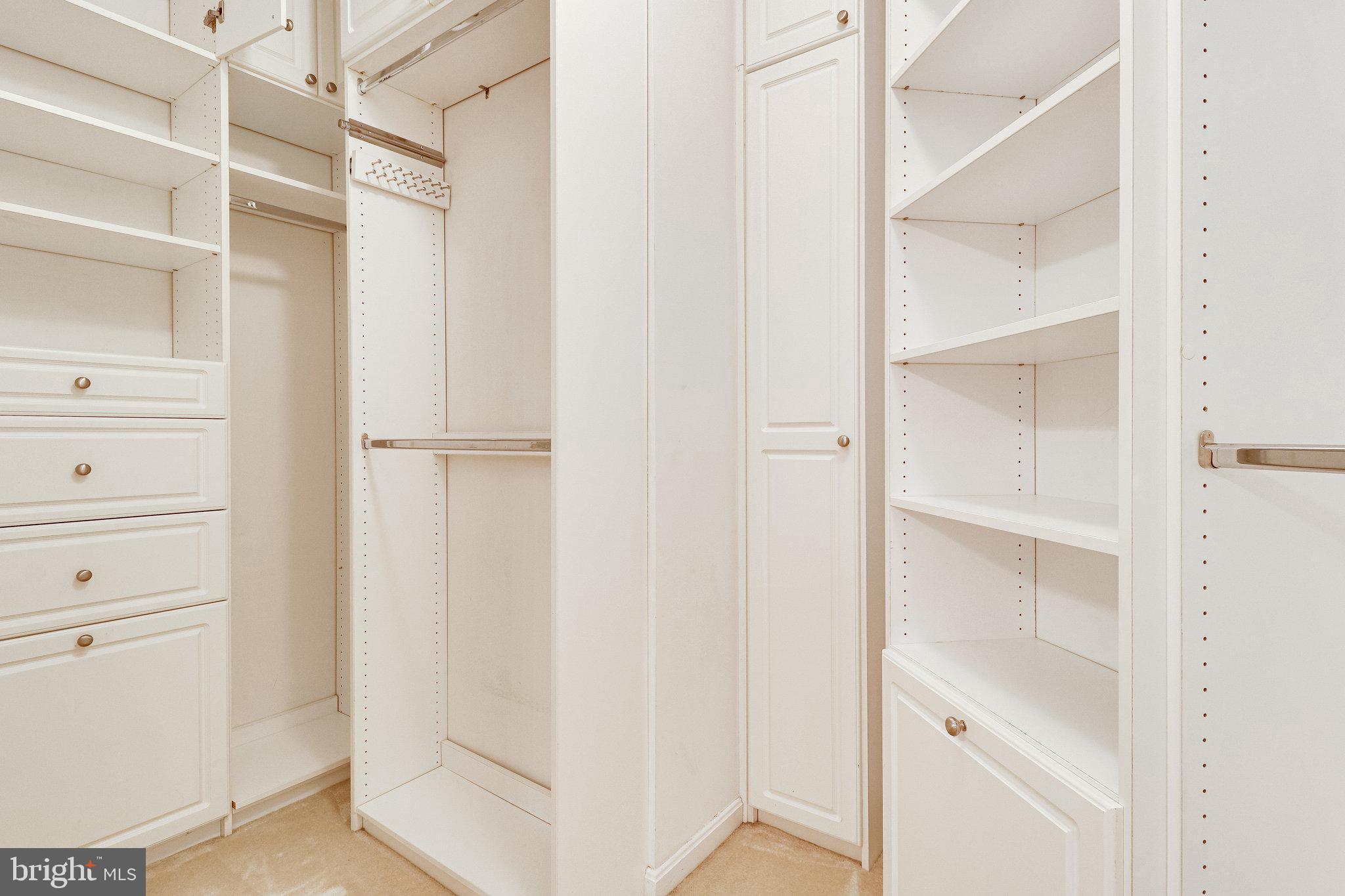 HUNTERS BRANCH - Residential