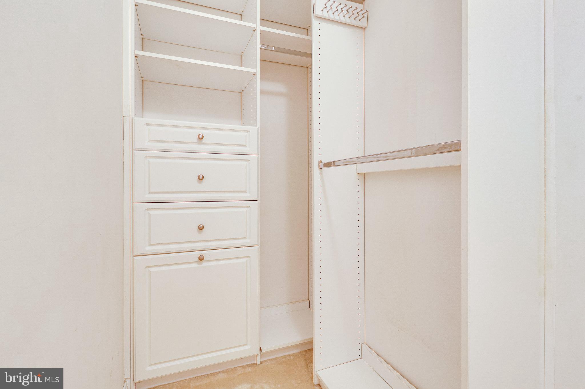 HUNTERS BRANCH - Residential