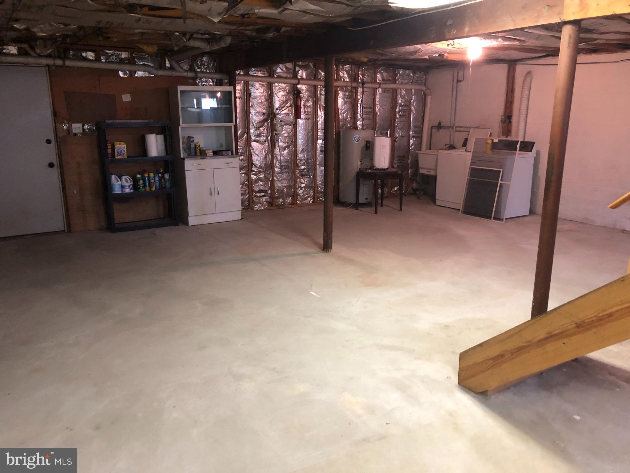 PRESIDENTIAL ESTS - Residential