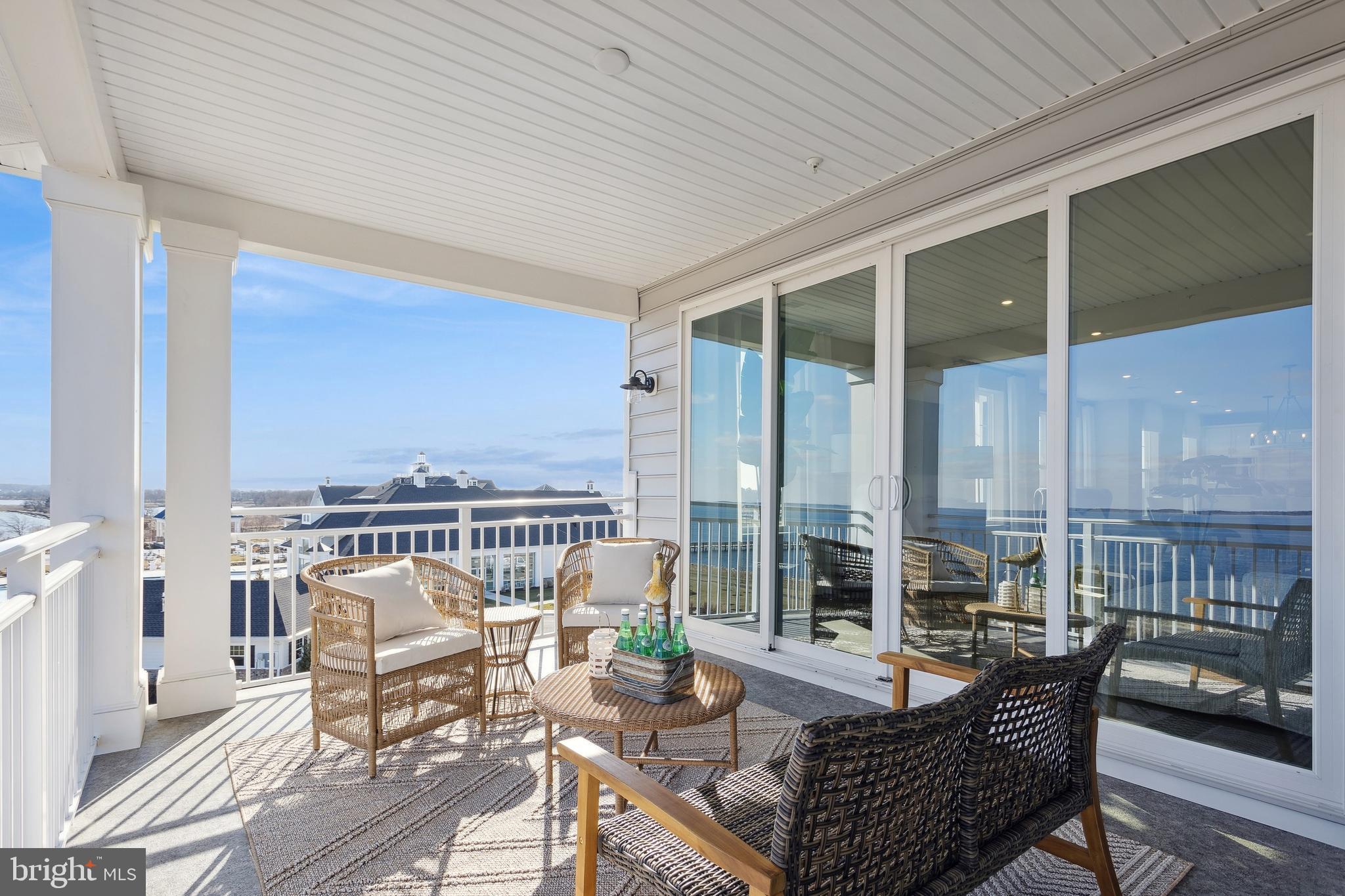 FOUR SEASONS AT KENT ISLAND - Residential