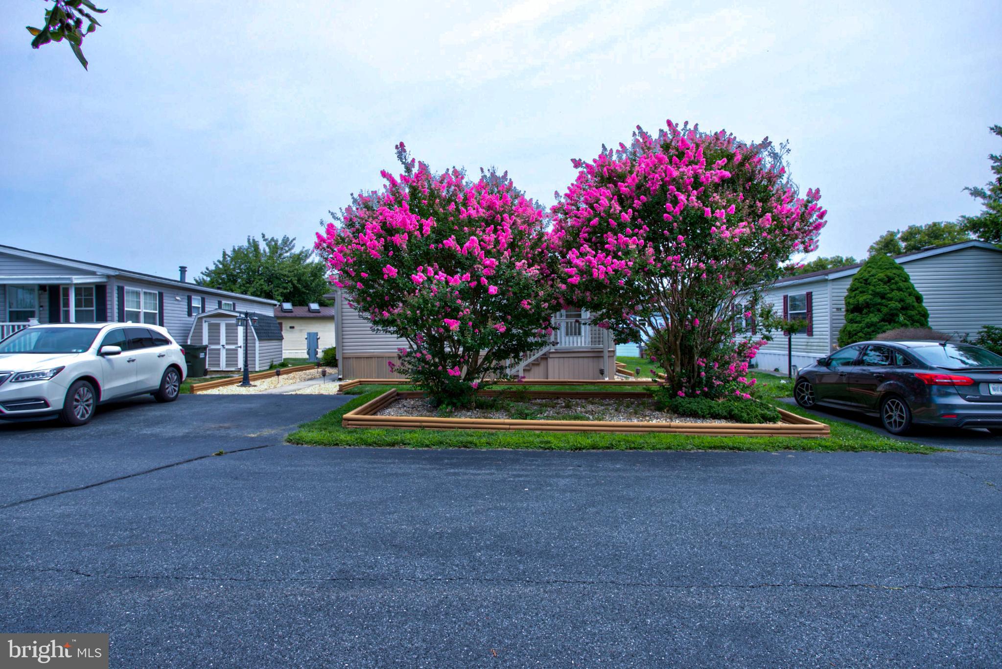 106 FALCON COURT