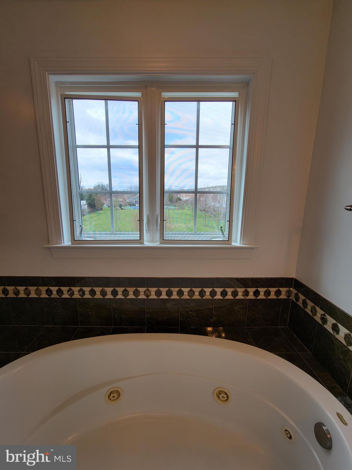 OAK CREEK CLUB GOLF COURSE - Residential Lease