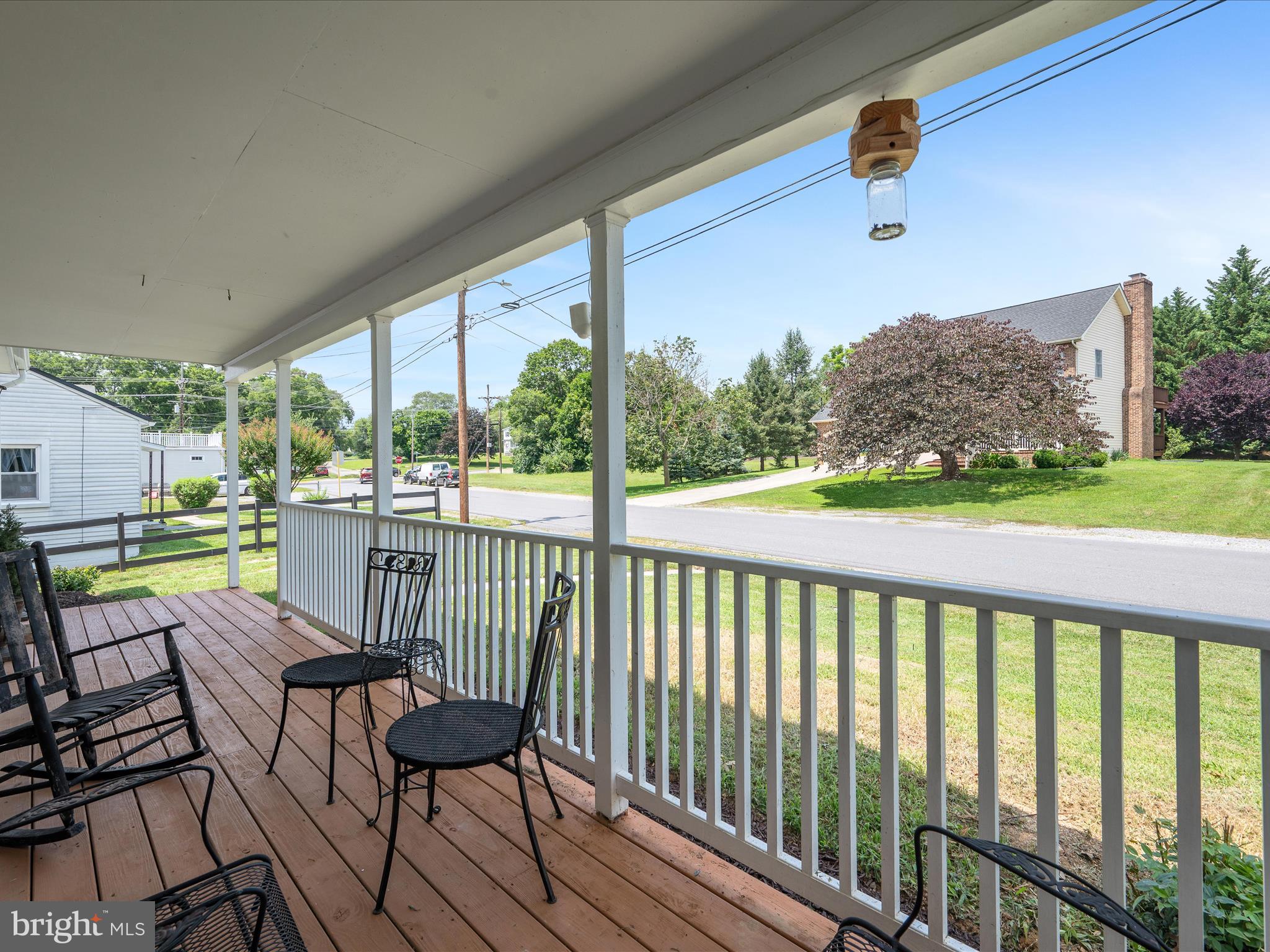 21 W FAIRFAX STREET