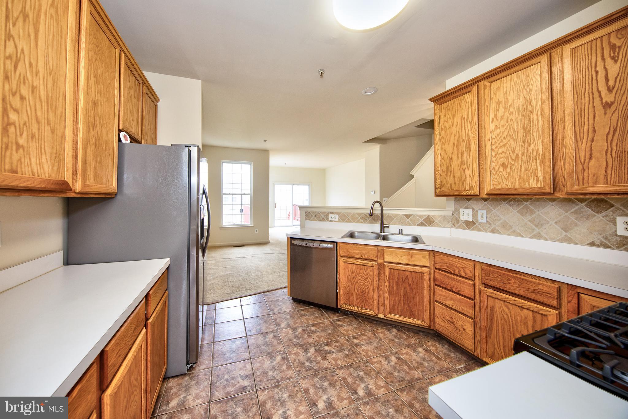 HOLLY WOODS - Residential