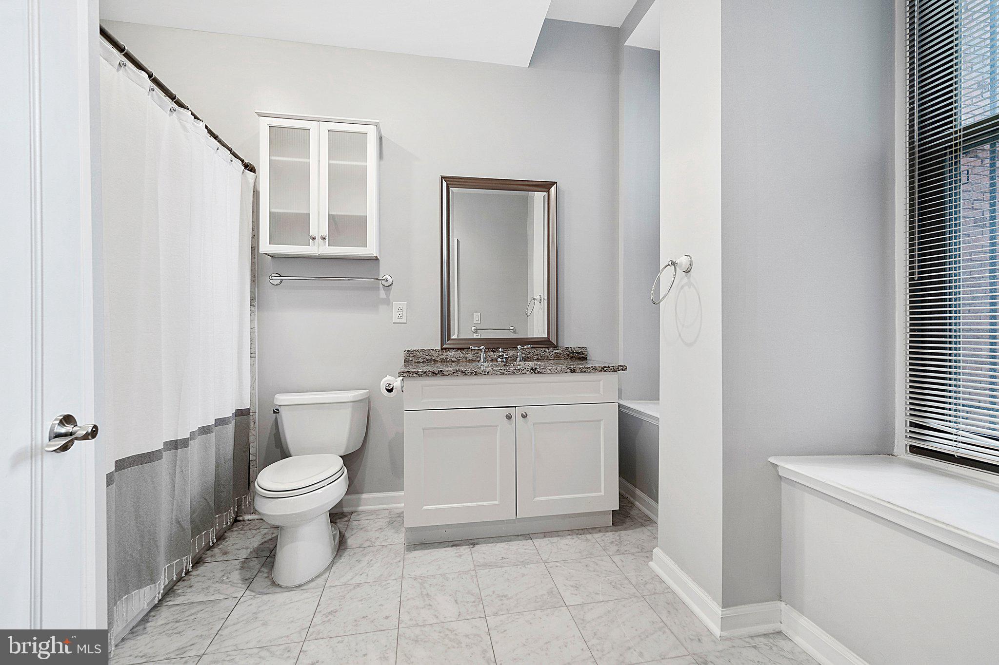 RITTENHOUSE SQUARE - Residential Lease