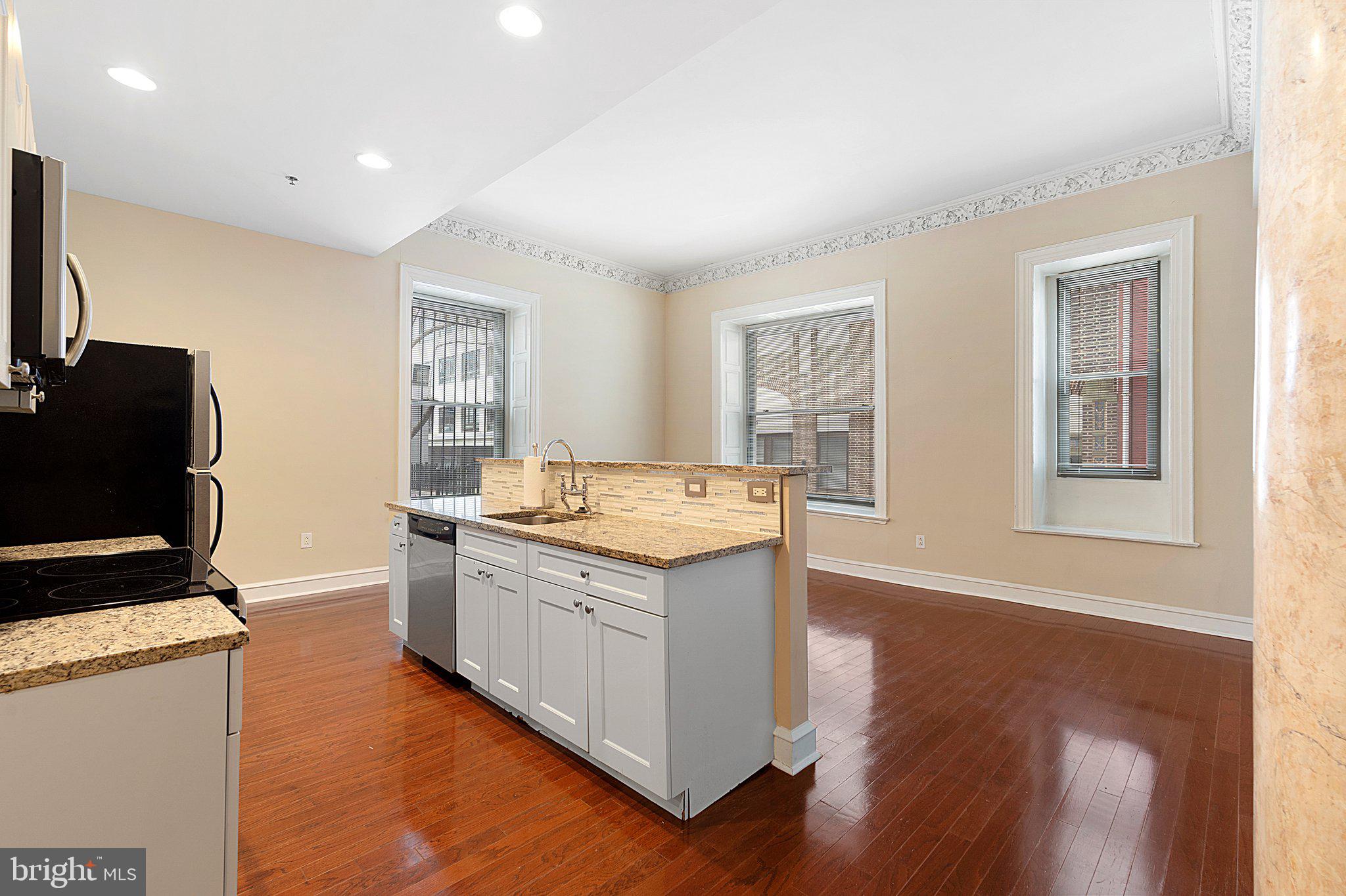 RITTENHOUSE SQUARE - Residential Lease