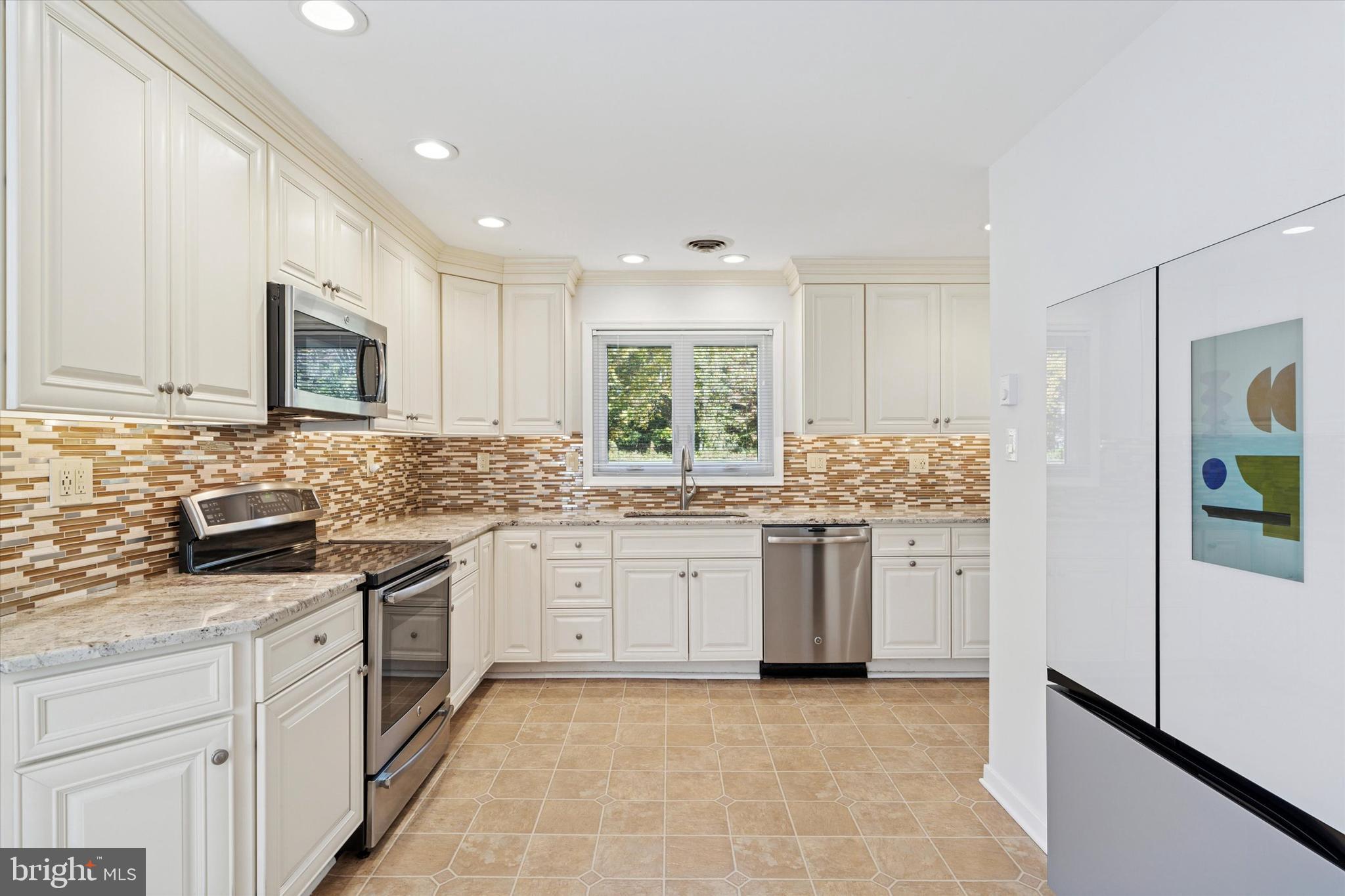 HERSHEYS MILL - Residential