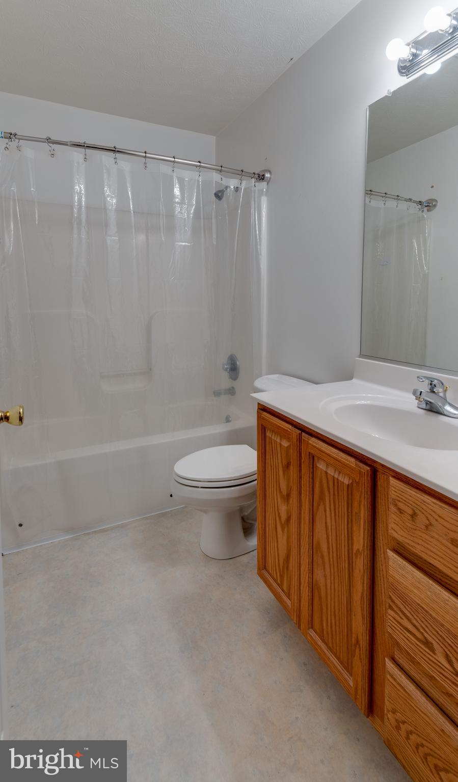 HILTON RIDGE ESTATES - Residential