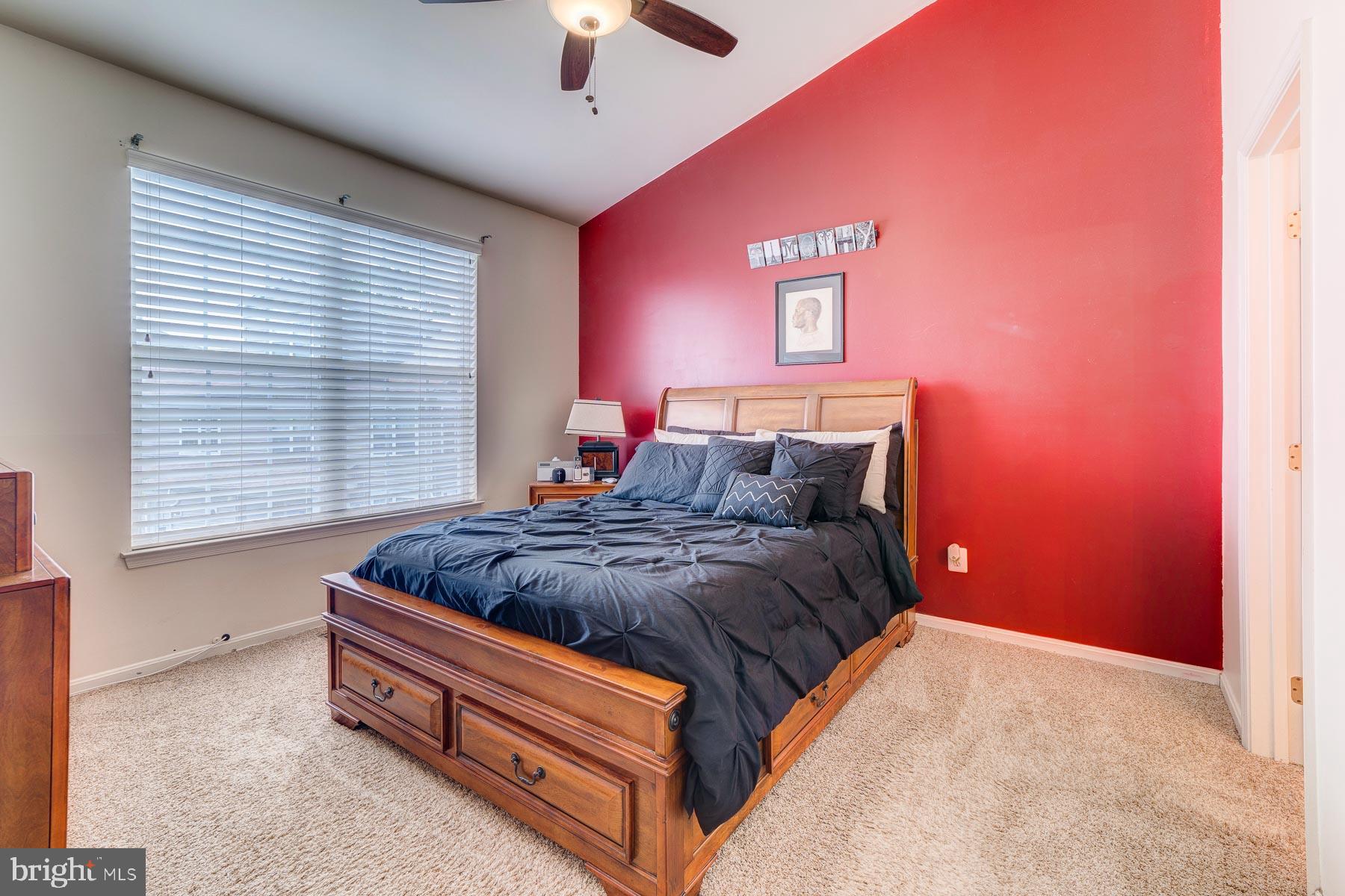 HAMPSHIRE HALL CONDO - Residential