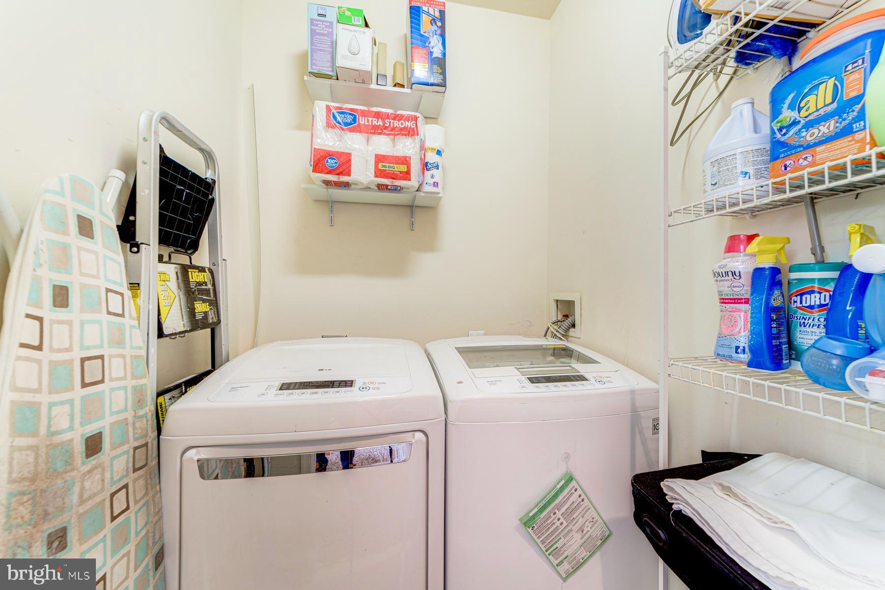 HAMPSHIRE HALL CONDO - Residential